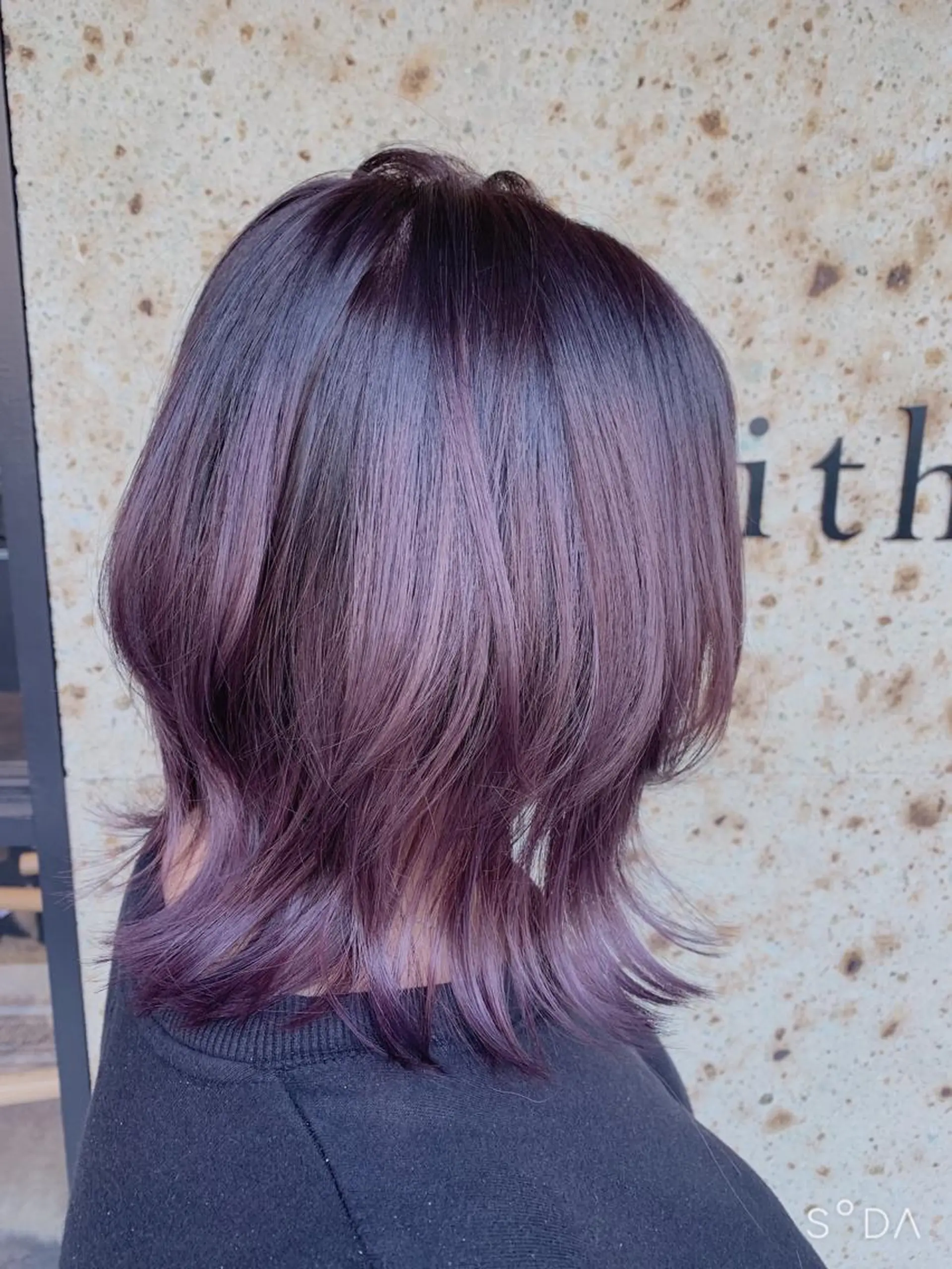 ミディアム ウルフカット カット ヘアカラー トリートメント 山本 みきのヘアスタイル