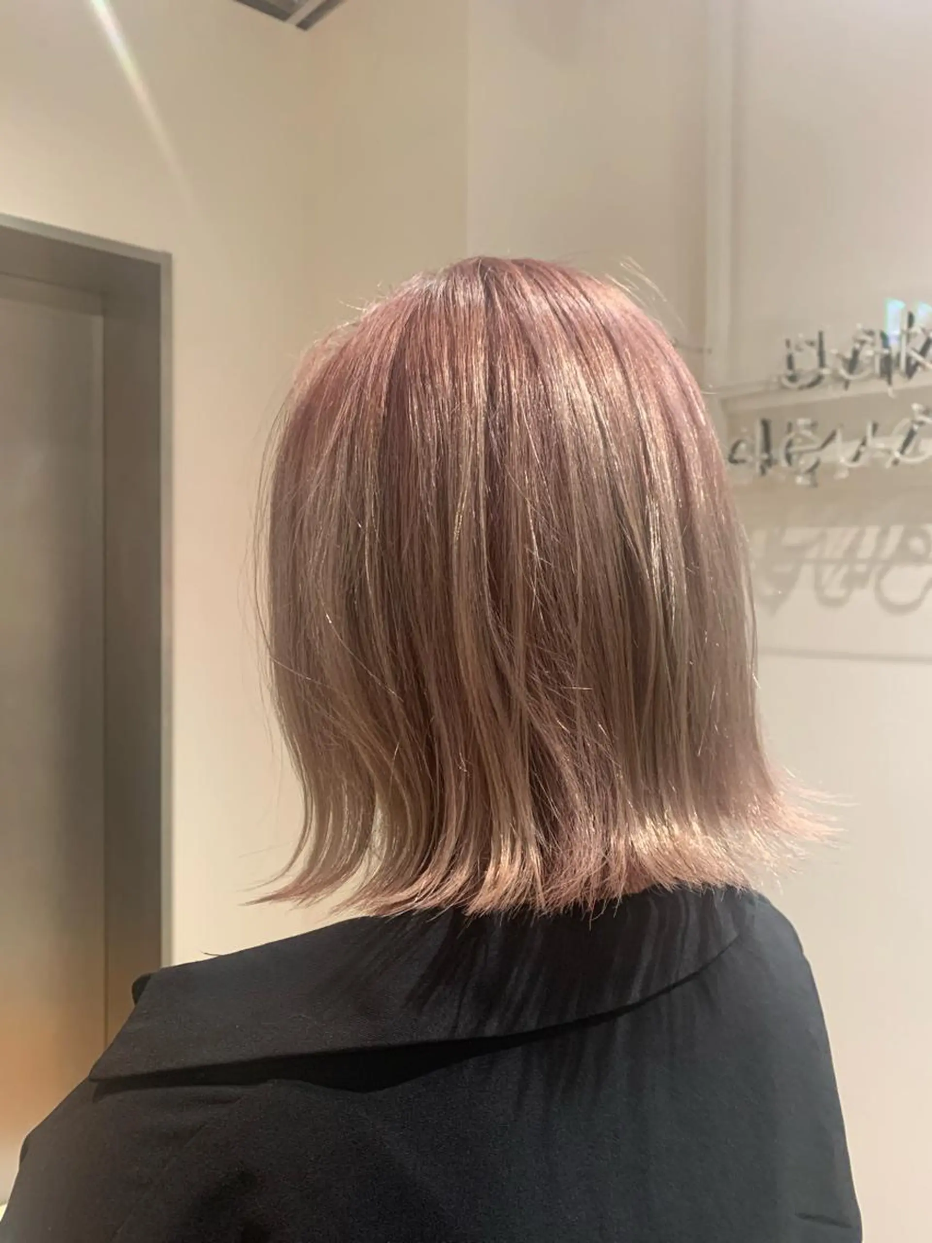 ショート カラー 【ミディアムと ロングに特化】島田恋のヘアスタイル