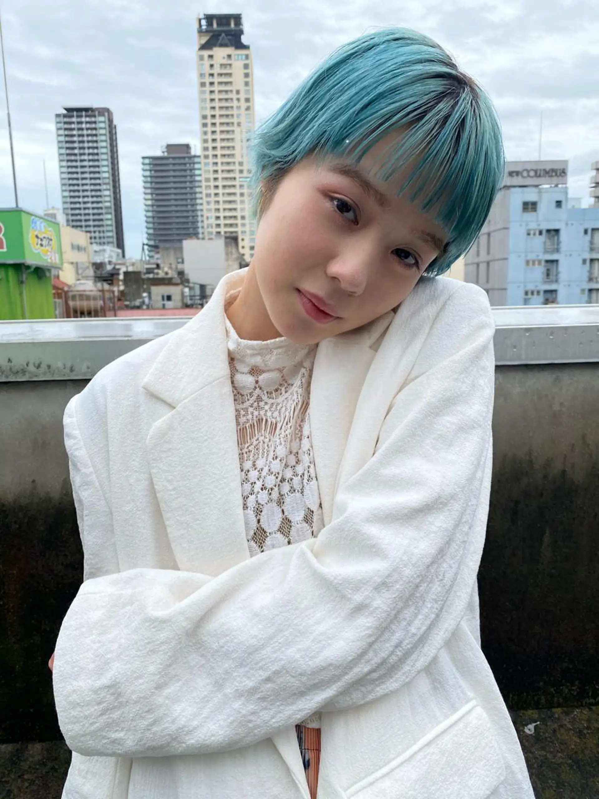 ショート 髪質改善韓国レイヤー SHIORI🦋のヘアスタイル