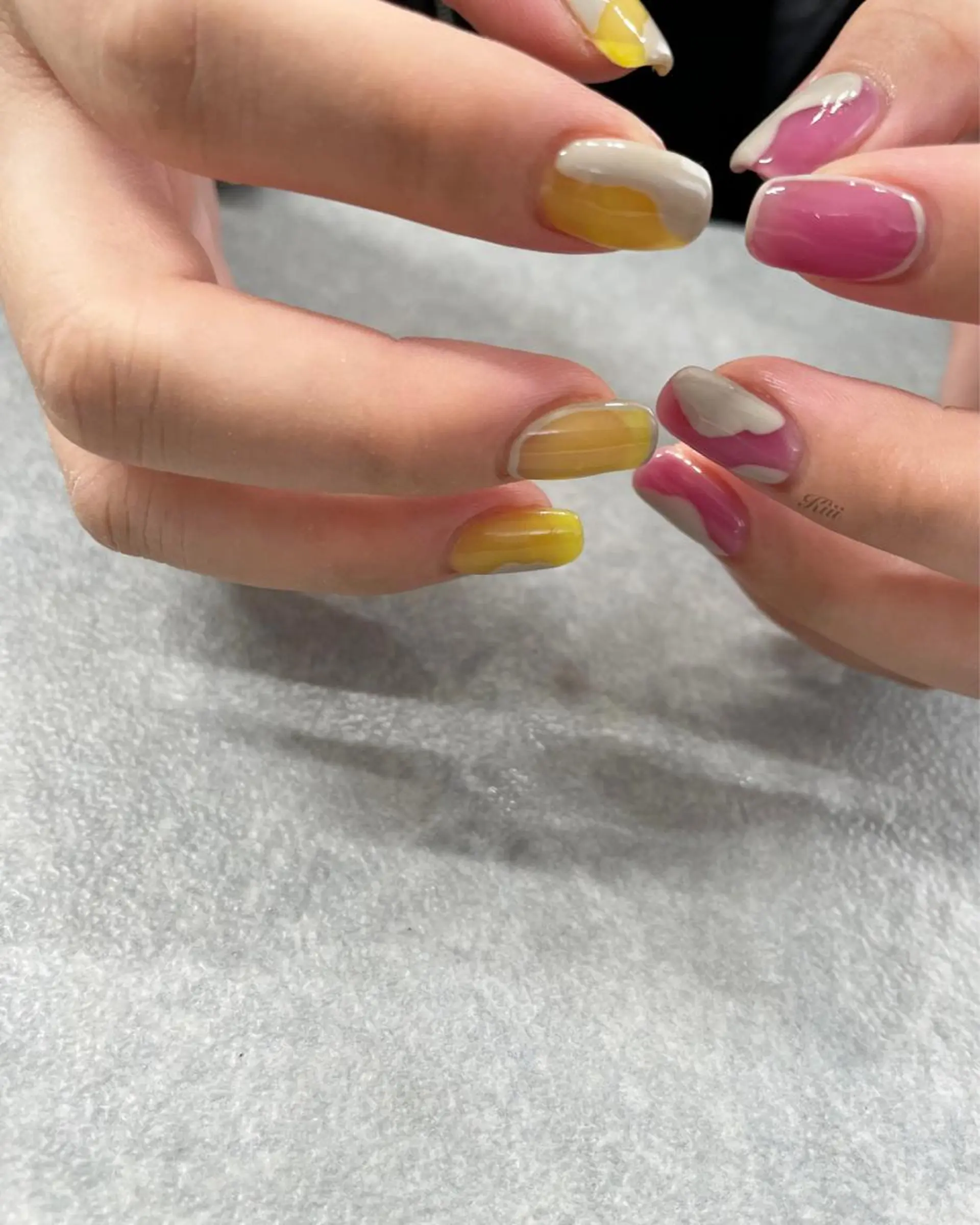 ネイル ハンドネイル フットネイル kiii.__ ✴︎*のネイルデザイン