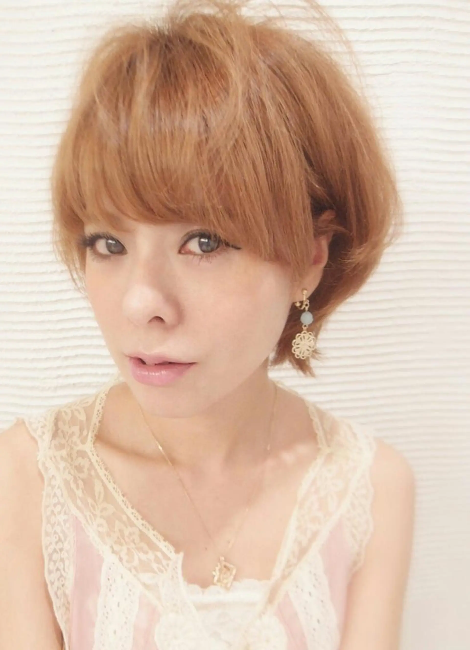 ショート カラー アッシュ 透明感カラー ピンクカラー ショートヘア 小顔カット Lumderica(ラムデリカ)所属・横浜/元町/石川町 ラムデリカYUKAのヘアスタイル