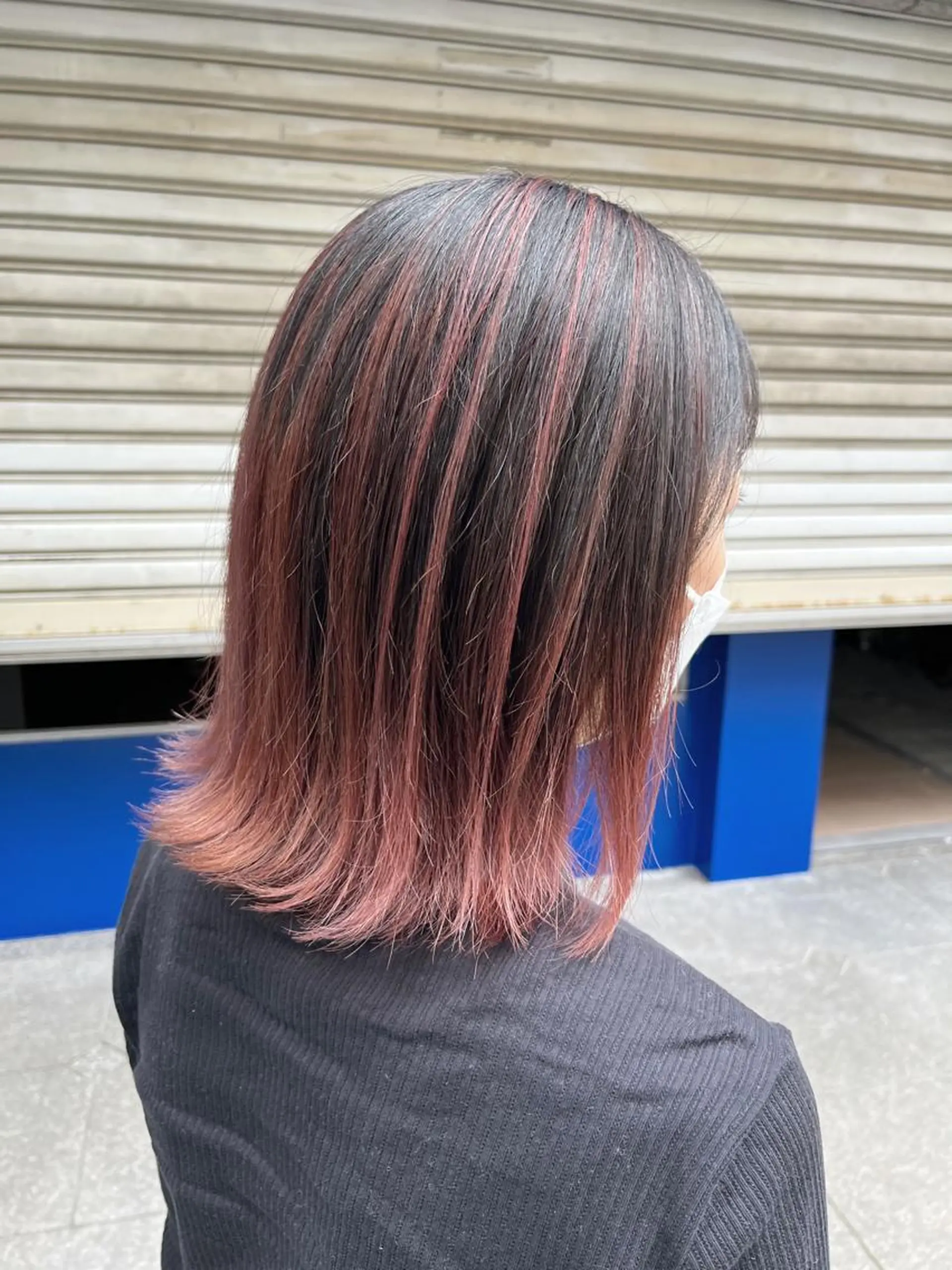 ミディアム カラー 🦩レイヤー|透明感 カラー🦩makoのヘアスタイル