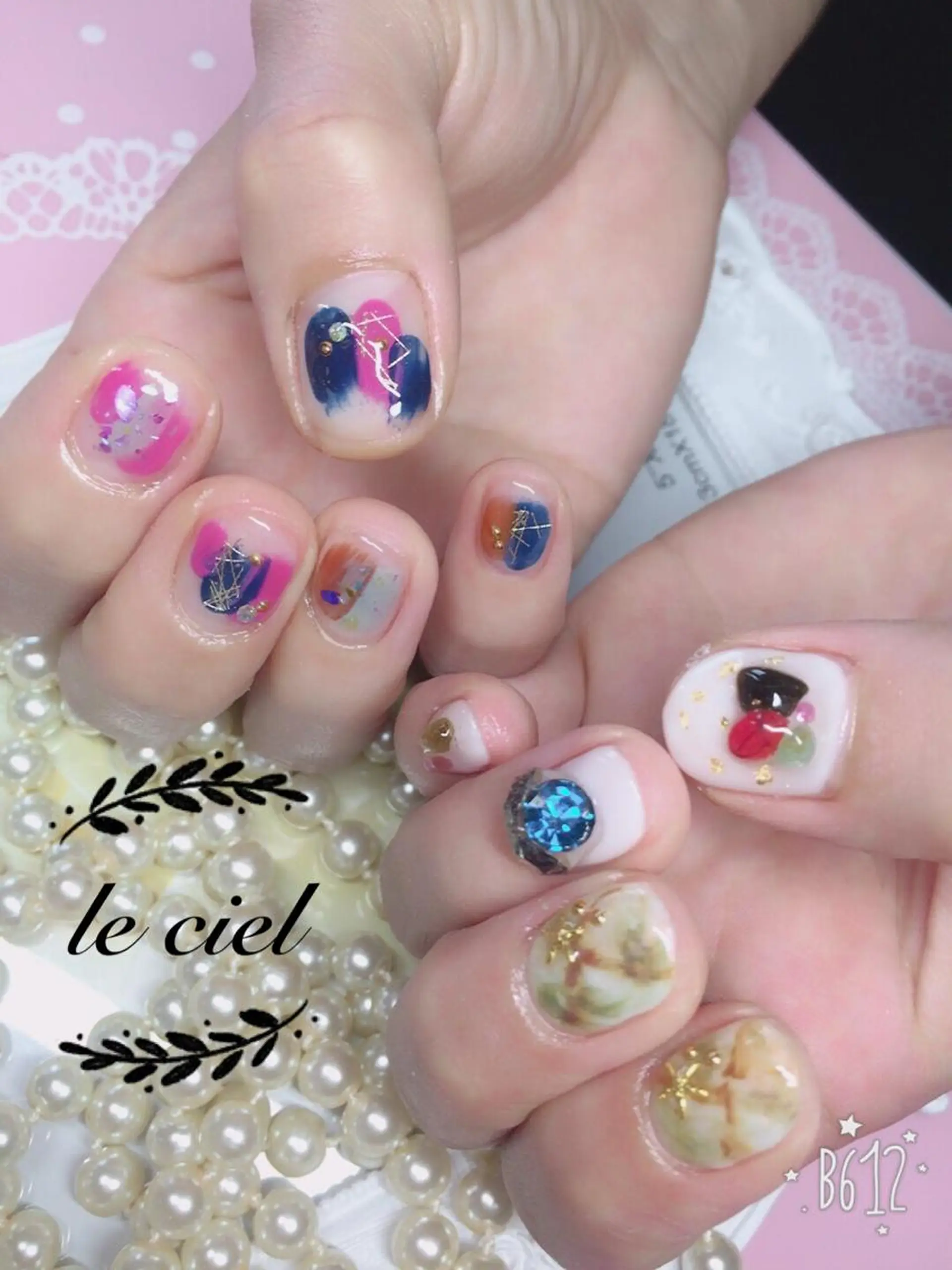 ネイル ニュアンスネイル Naka Rieのネイルデザイン