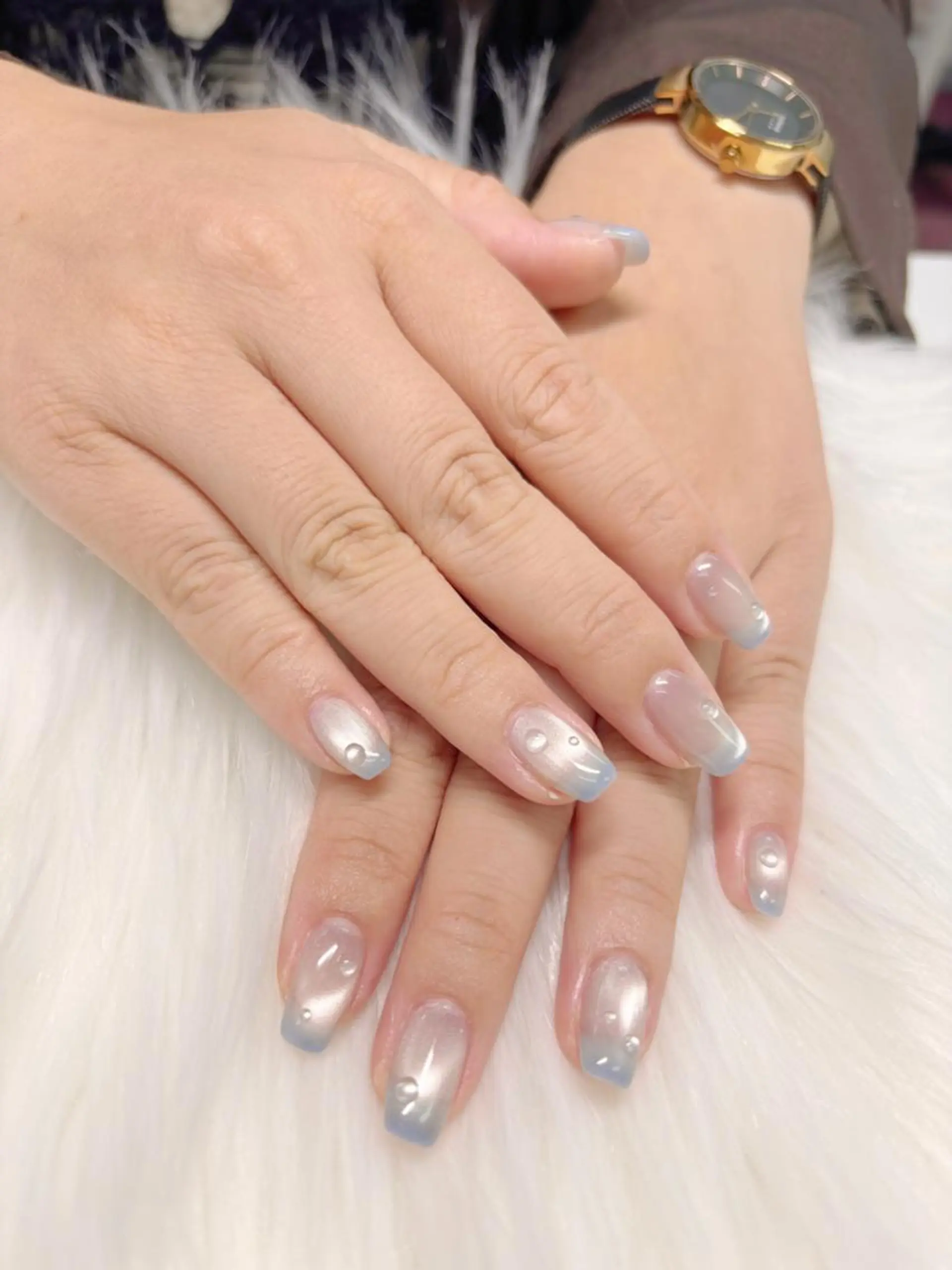 ネイル オーロラネイル チークネイル 長さ出し フットネイル フレンチネイル ハンドネイル リラネイル すみれのネイルデザイン