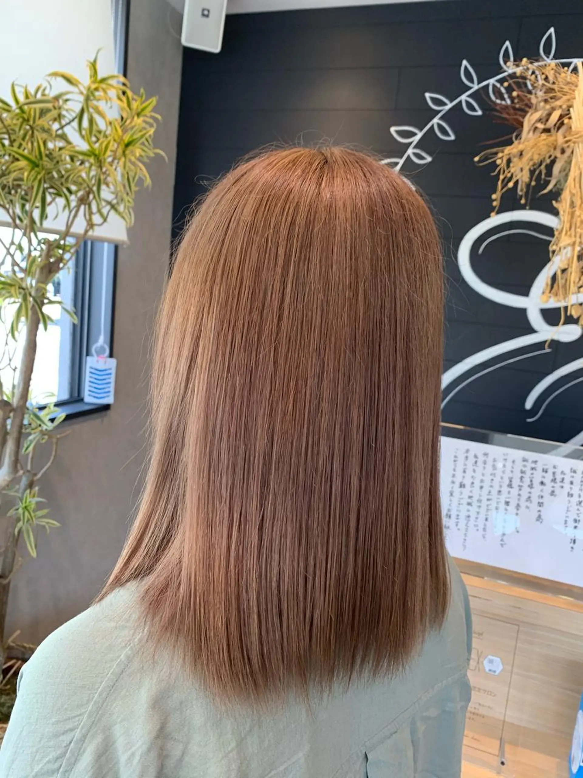 ミディアム カラー ブリーチ 名古屋／デザイン／ ブリーチ/松井亮磨のヘアスタイル