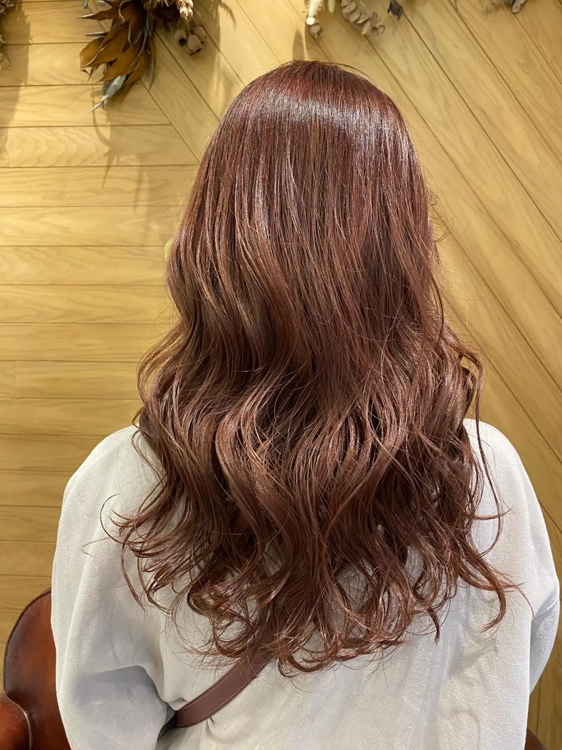 カラー ダブルカラー 井上 舞のヘアスタイル
