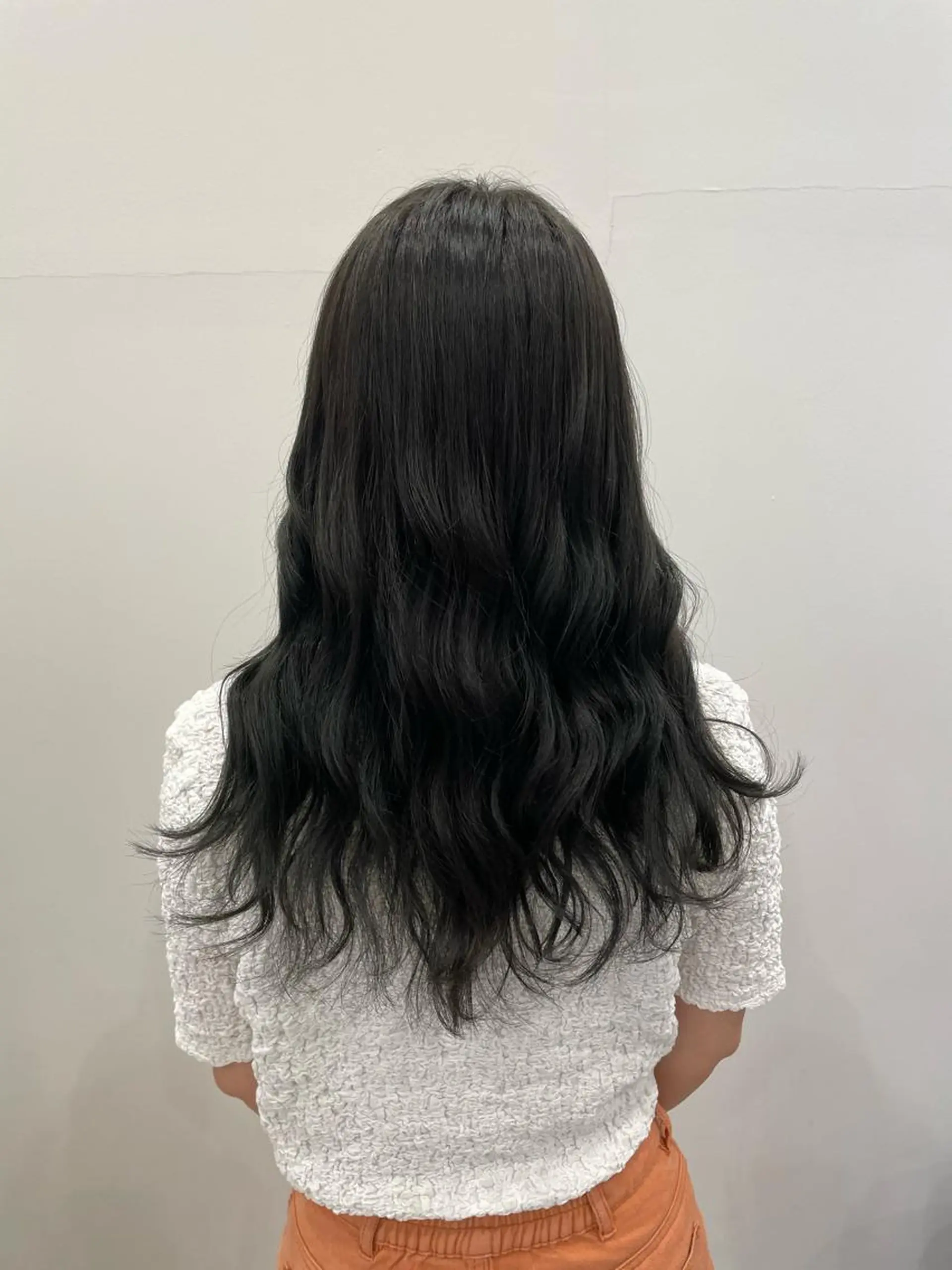 セミロング カラー グレージュ オリーブグレージュ オリーブグレー カット ヘアカラー Agu hair beqq 福岡別府所属・🐥 kotori 🐥のヘアスタイル