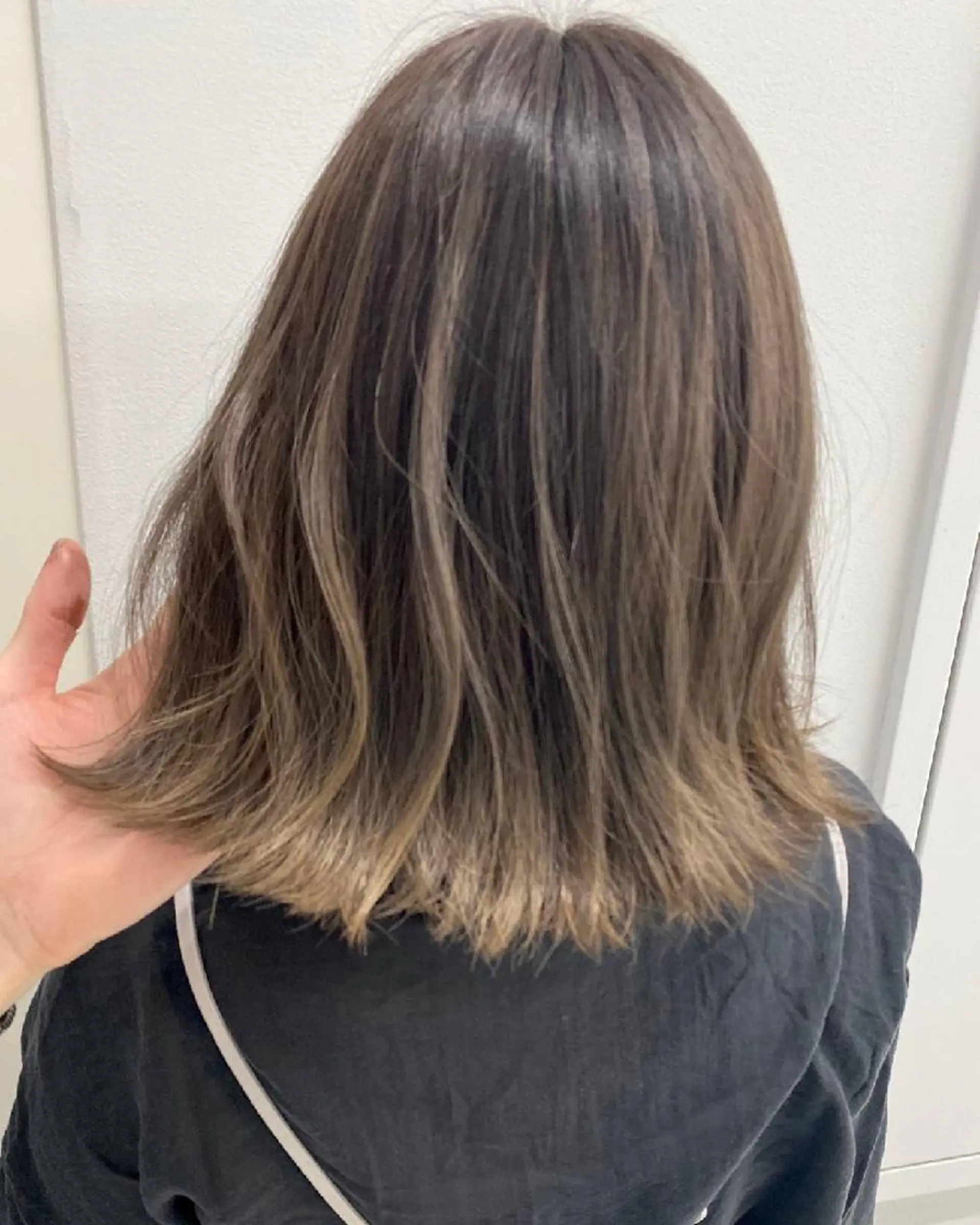 ミディアム カラー ヘアカラー トリートメント ✴️Siesta✴️ 髪質改善艶カラーのヘアスタイル