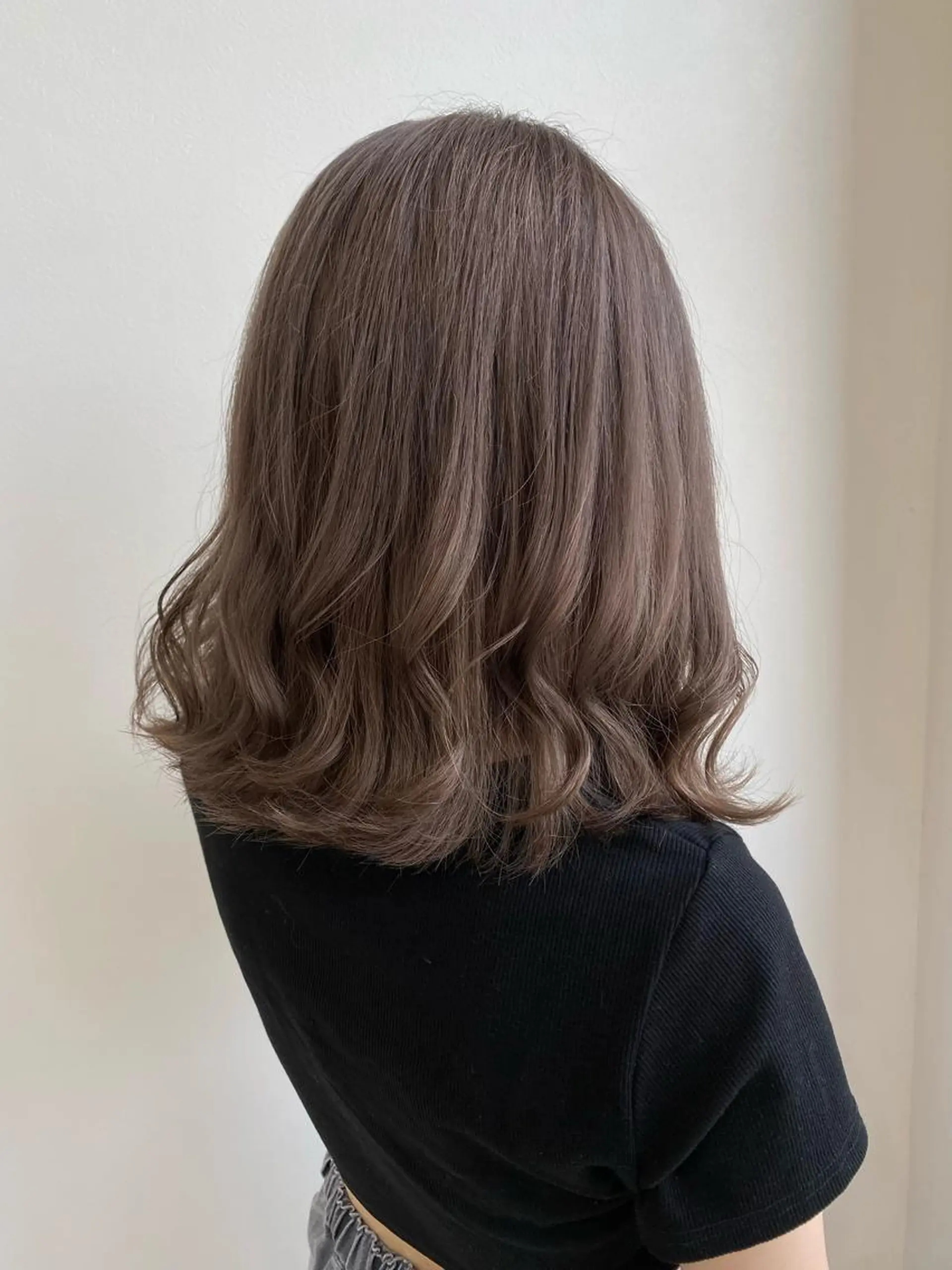 ミディアム カラー 松本 菜那のヘアスタイル