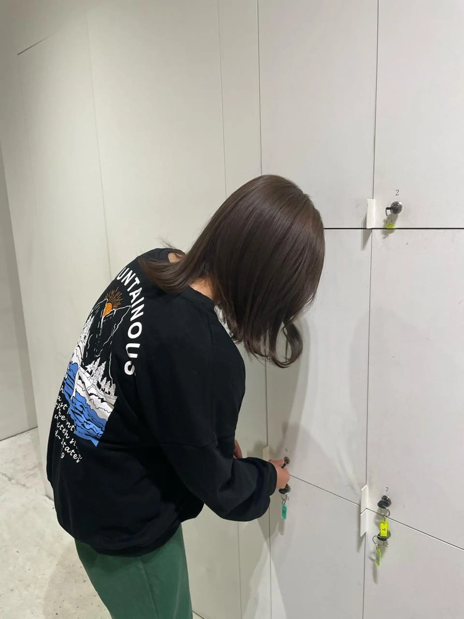 ミディアム カラー loely 💞miyuのヘアスタイル