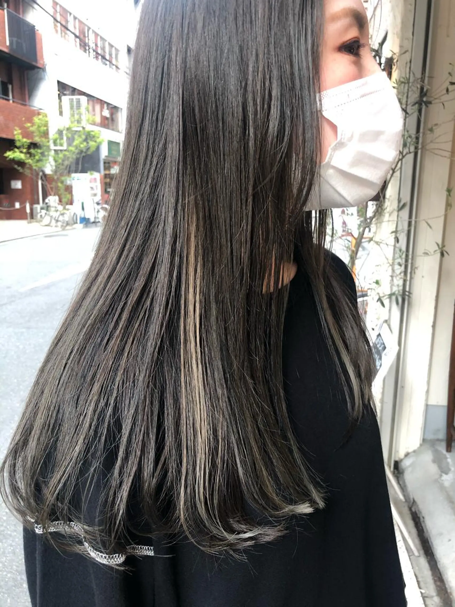 セミロング カラー インナーカラー luve heart's And Be  minamisemba所属・脇坂 佳世の眉毛・アイブロウイメージ