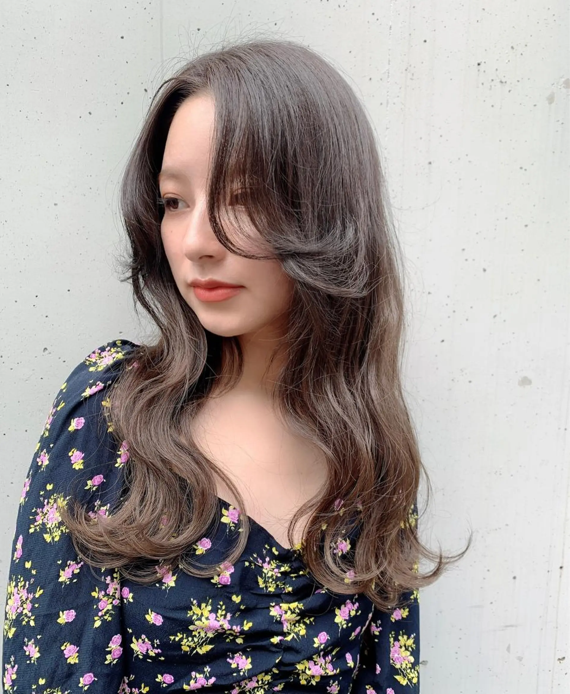 ロング カラー カット ヘアカラー トリートメント 透明感/オリーブ/ グレージュ/YUKAのヘアスタイル