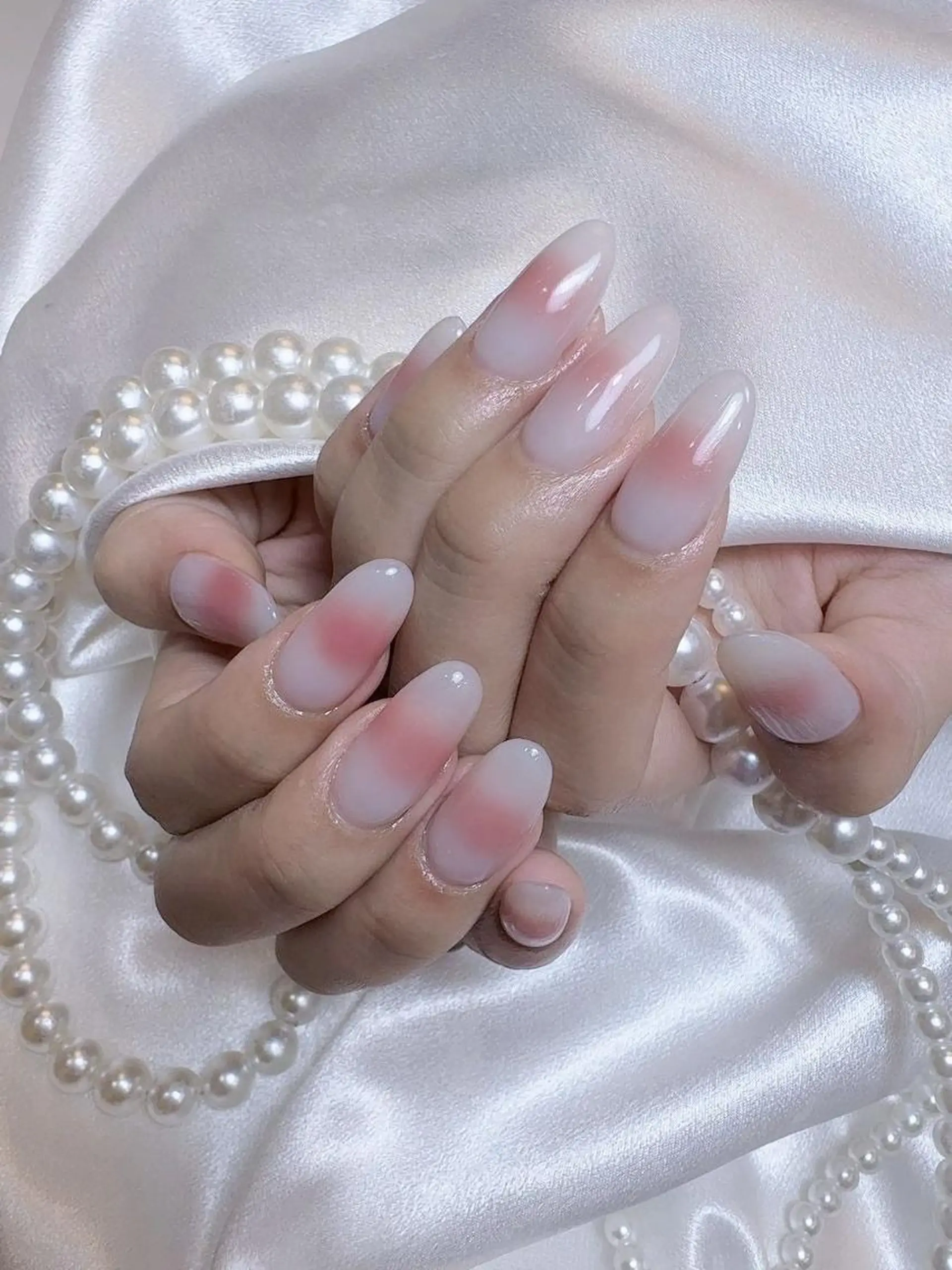 ネイル RAFFINE 月🦋🩵のネイルデザイン