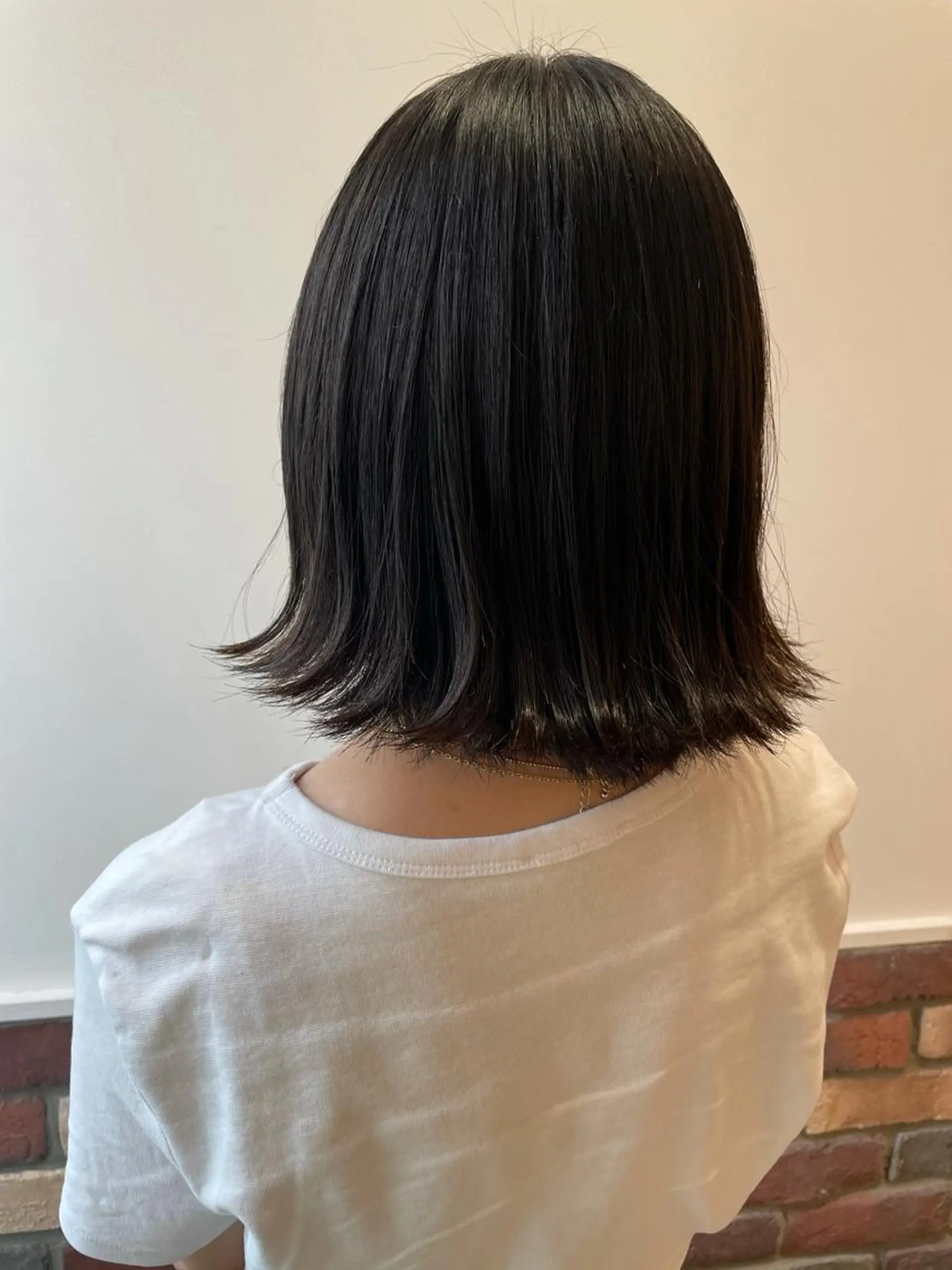 ミディアム 中井 茅佳のヘアスタイル