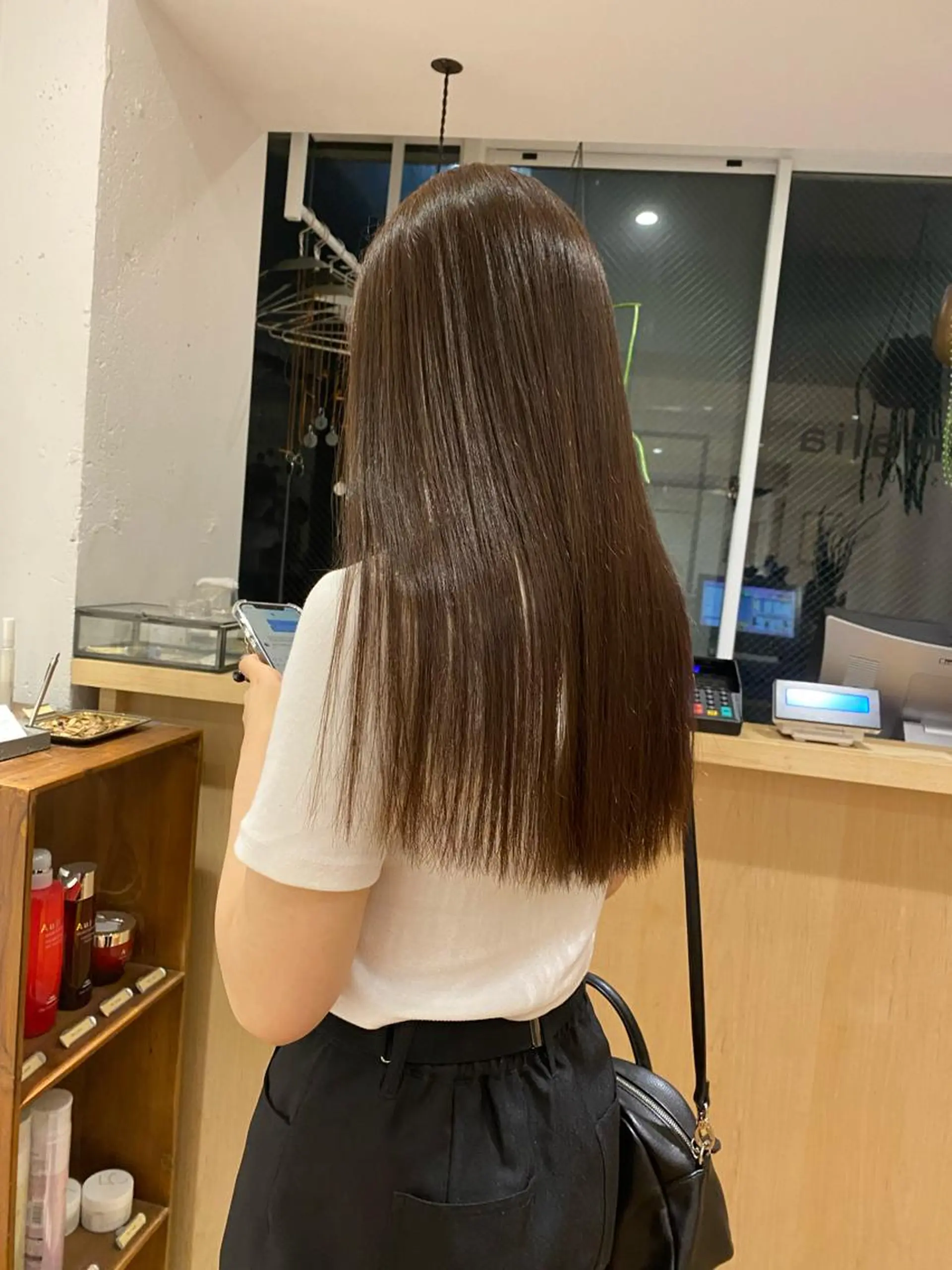 ロング カラー 縮毛矯正 艶カラー 🤍🫧/makoのヘアスタイル