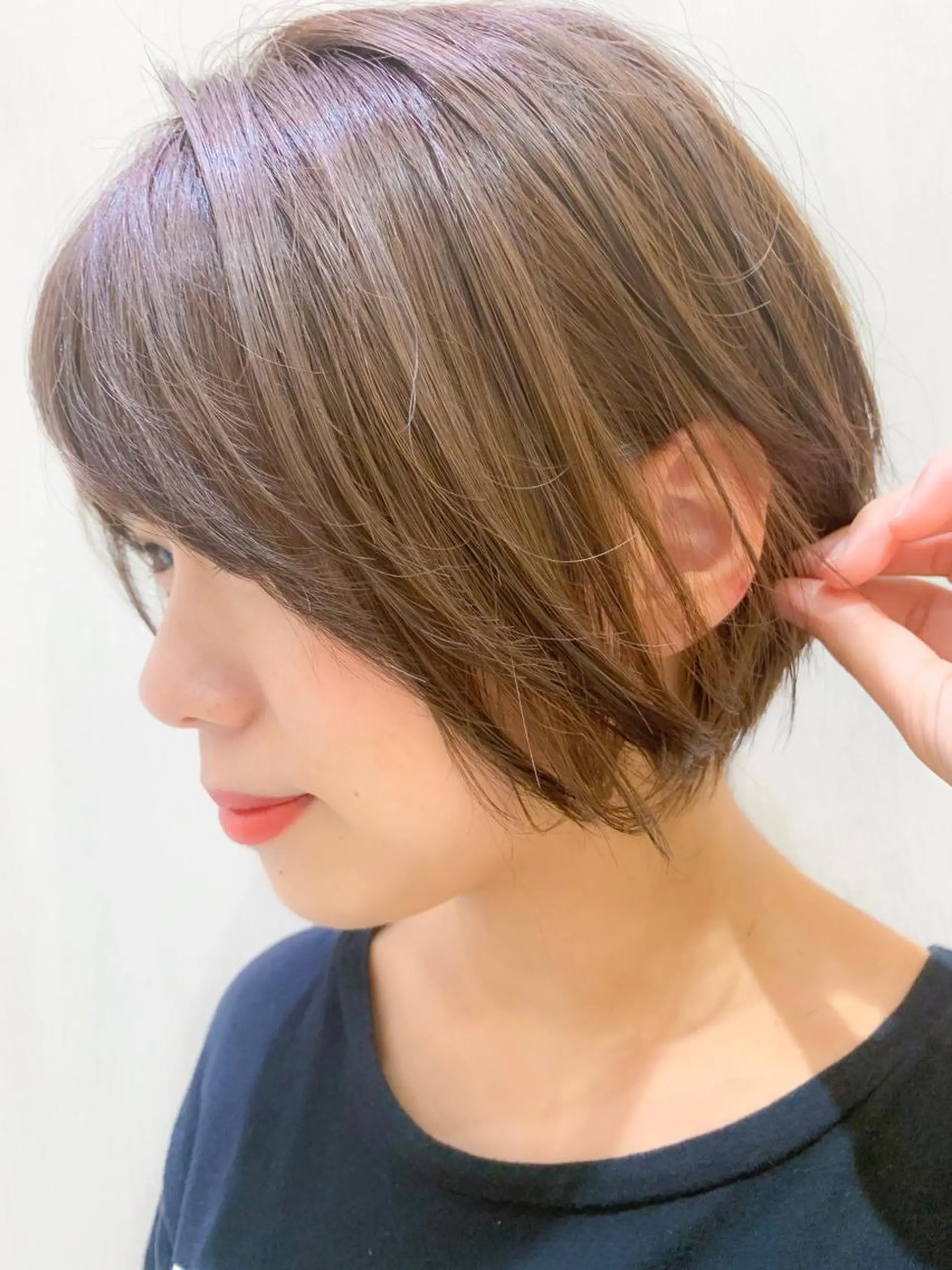 ショート ボブ レイヤーカット ヘアカラー トリートメント 内藤　宏紀 tidasmileのヘアスタイル