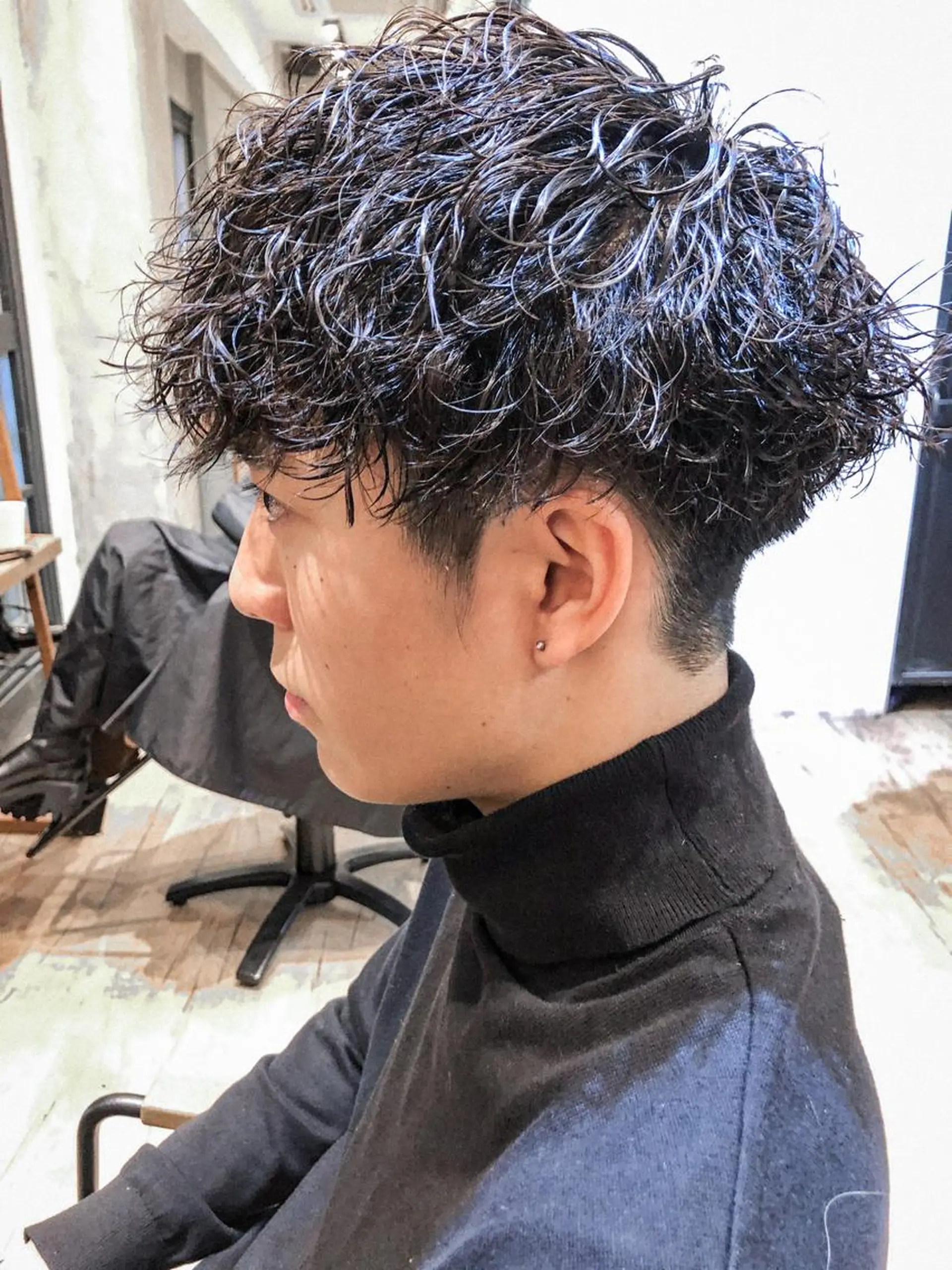 ショート パーマ メンズ メンズパーマ ツイストスパイラルパーマ スパイラルパーマ カット パーマ トリートメント ヘアセット amie高崎所属・高崎メンズパーマ 髪質改善TAKEのヘアスタイル