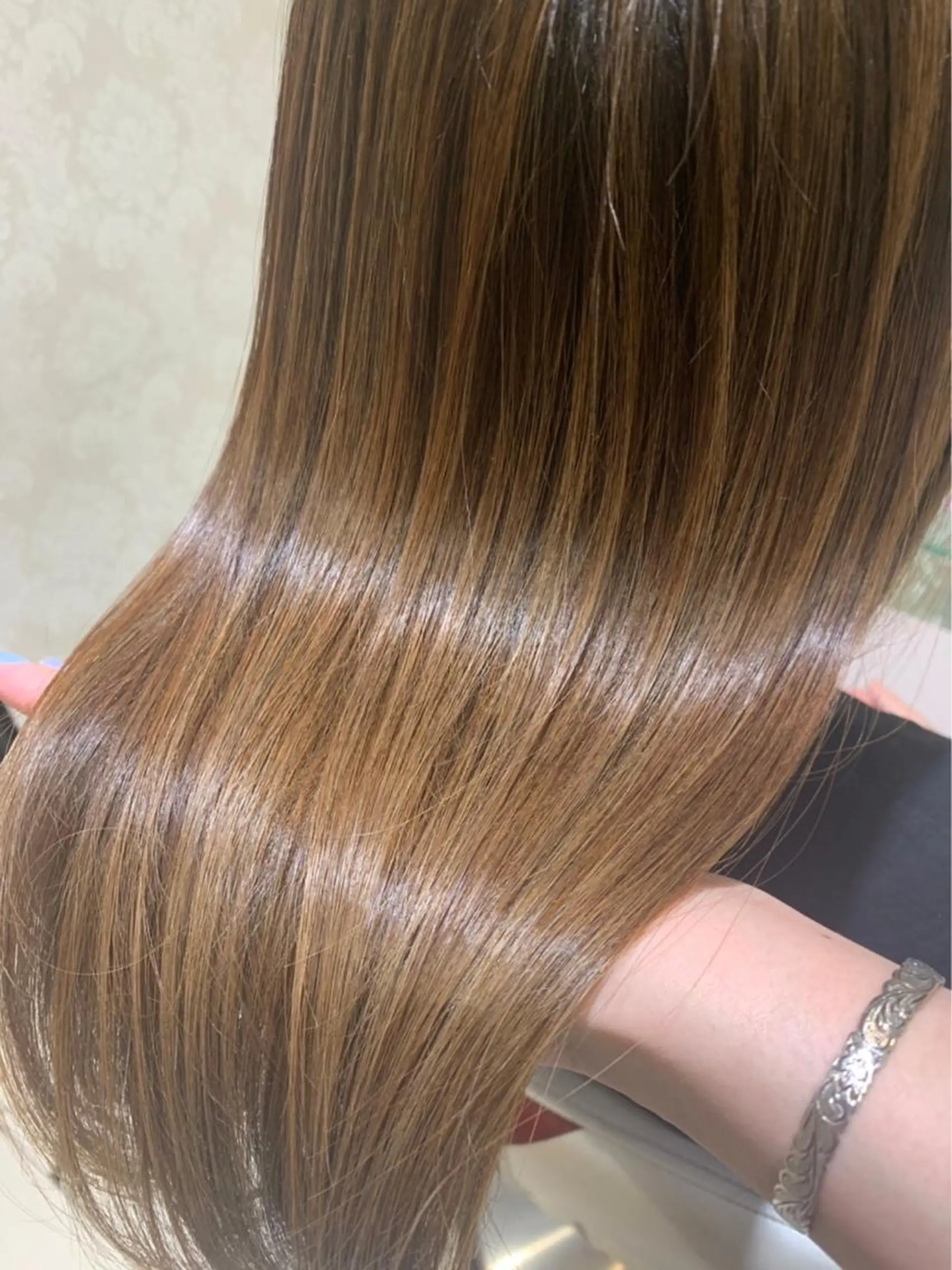 ロング EARTH 越谷店のヘアスタイル