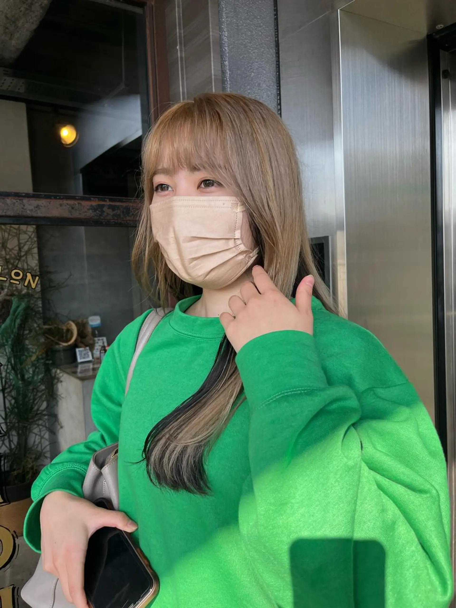 カラー ベージュカラー the OSCAR所属・韓国ヘアスタイリスト Harukaのヘアスタイル