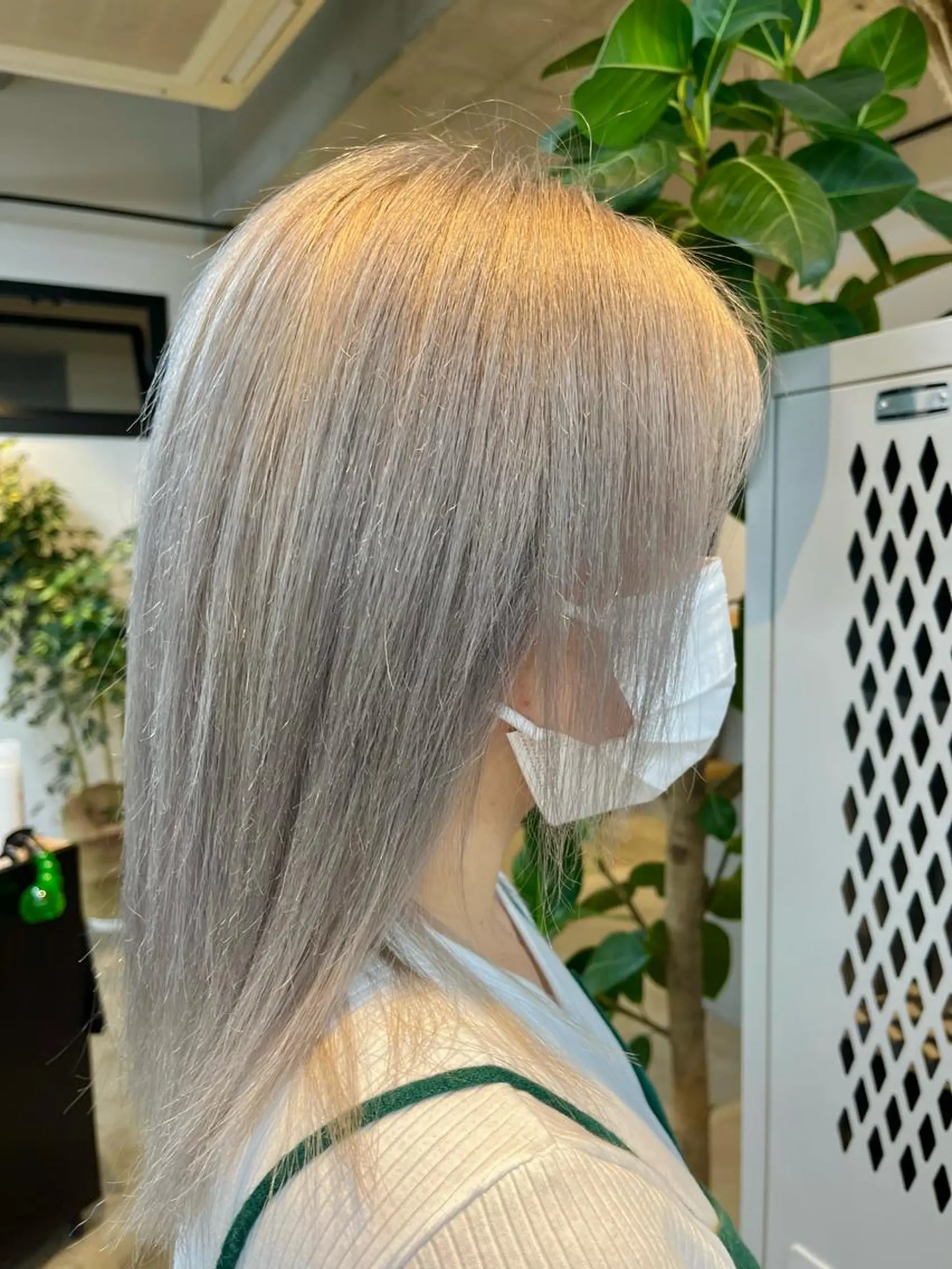 ミディアム カラー ヘアカラー トリートメント ハイトーンカラ ー/小川のヘアスタイル