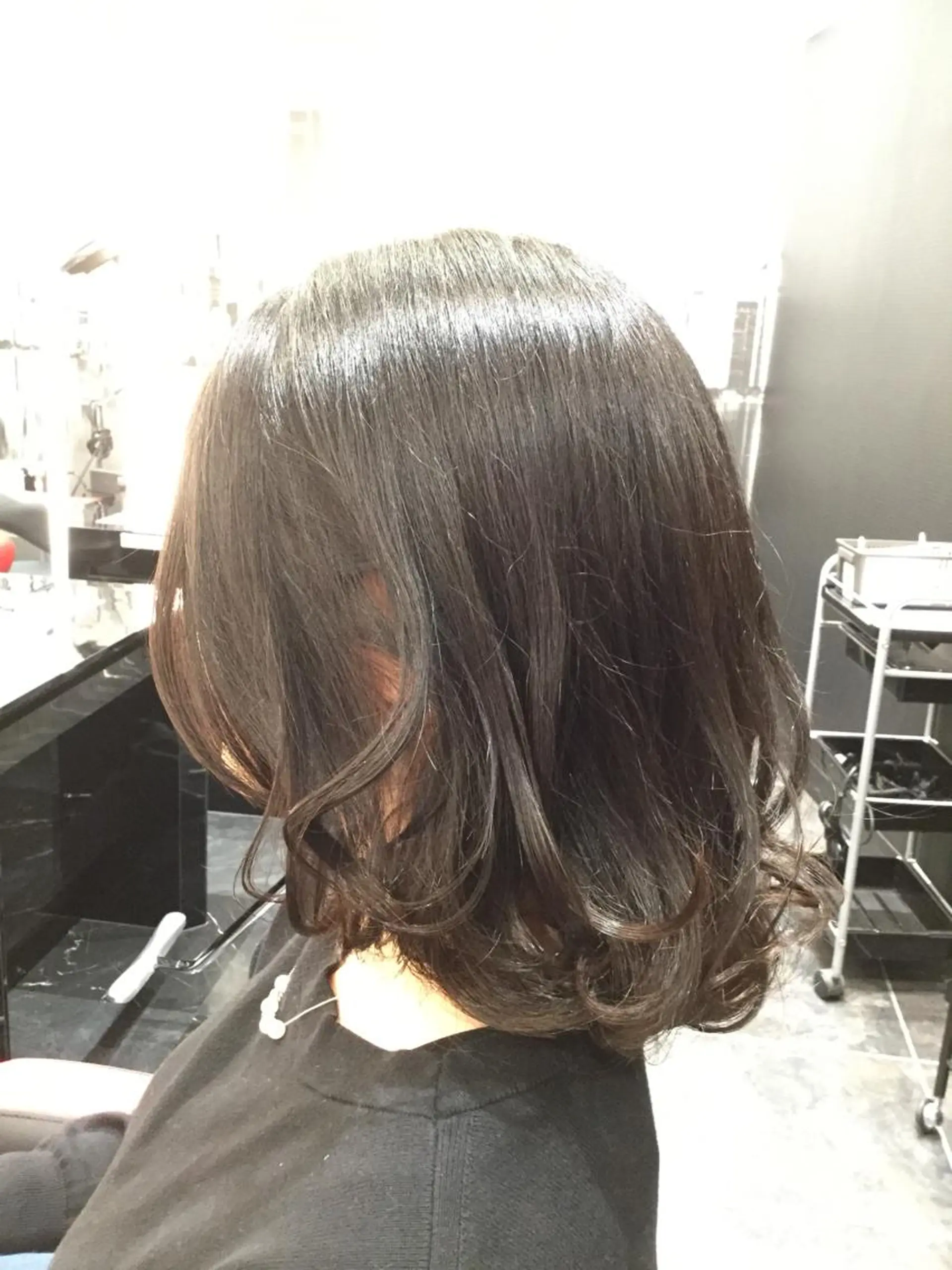 ミディアム Annon プライベートサロンのヘアスタイル