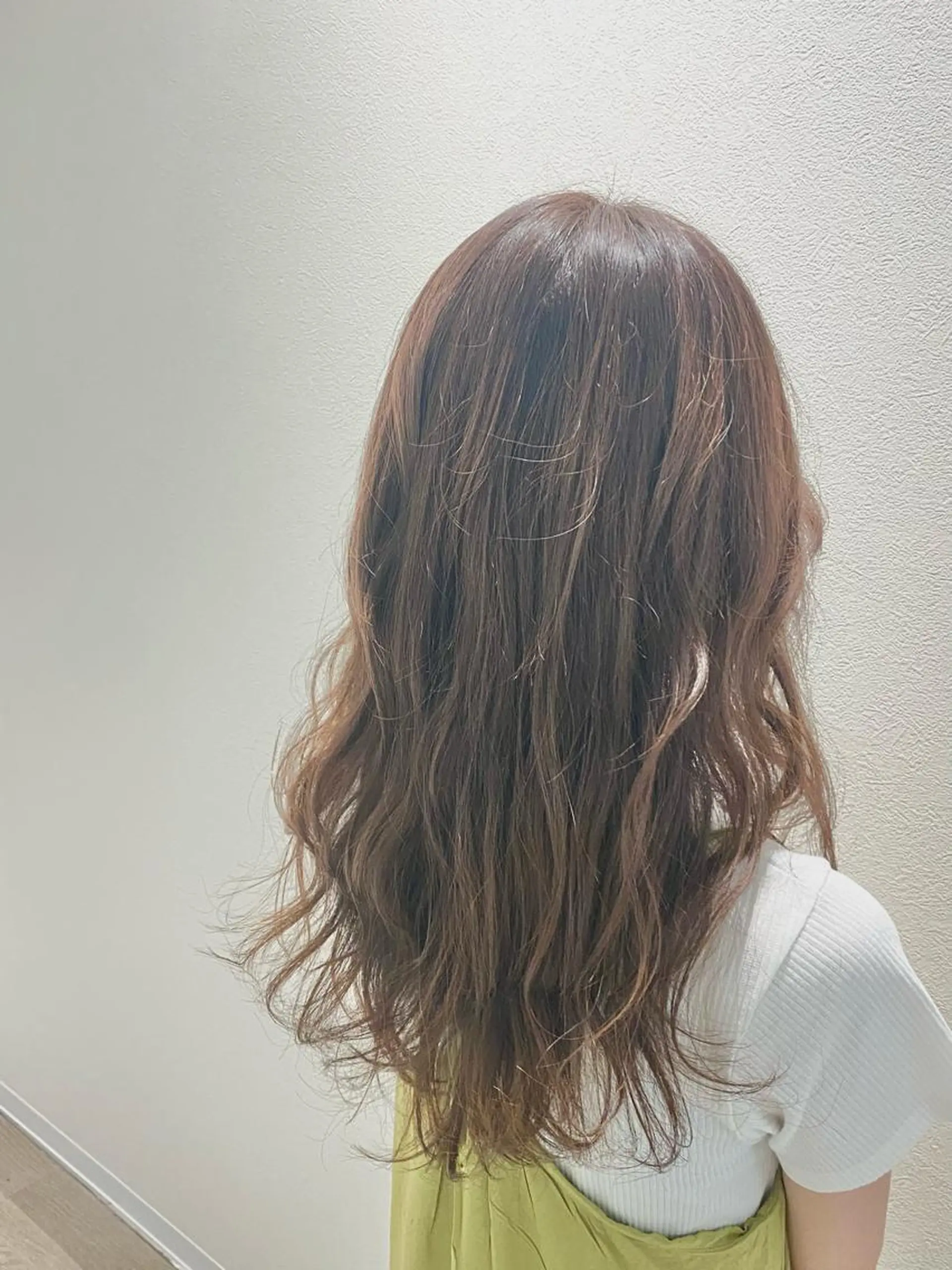 ロング 尾崎 優也のヘアスタイル