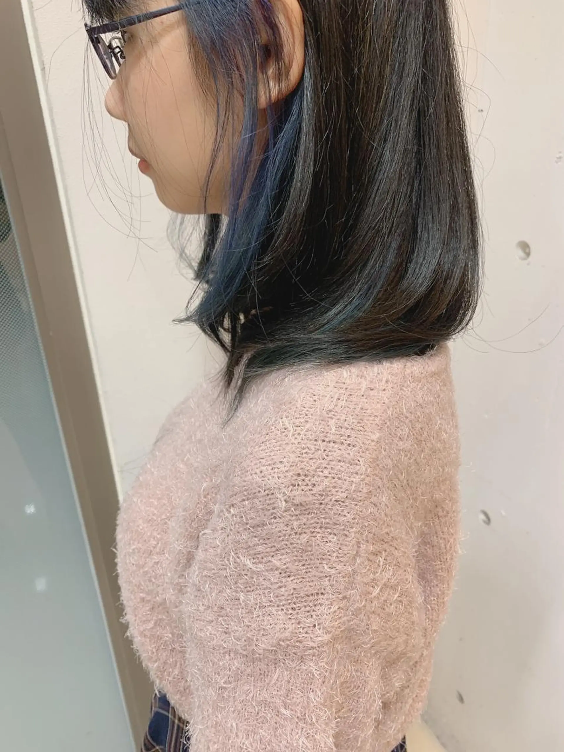 ミディアム カラー カット ヘアカラー トリートメント 白髪ぼかしハイライト 柳川拓哉のヘアスタイル