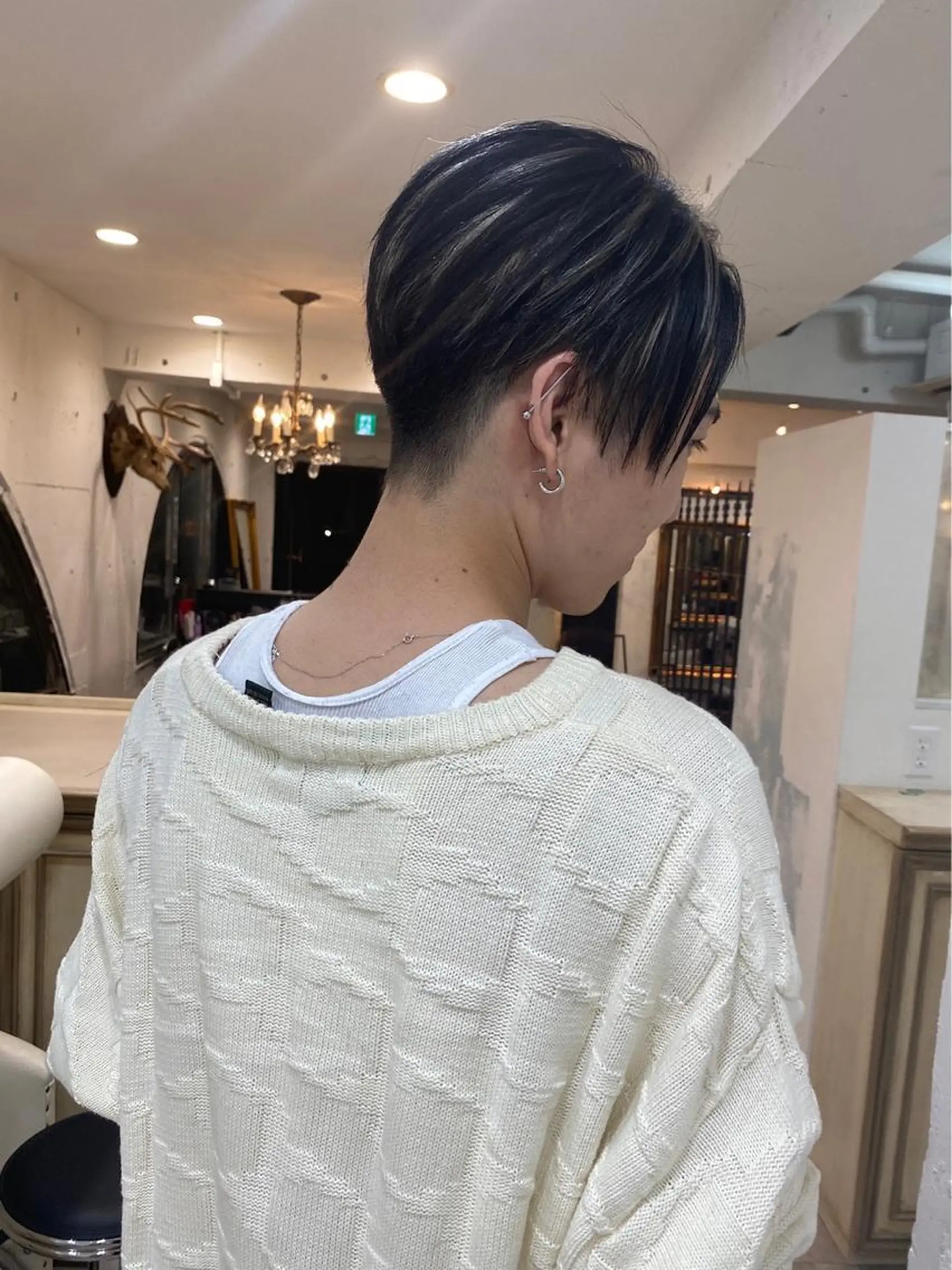 ショート メンズ カラーが上手い 辻悠月のヘアスタイル