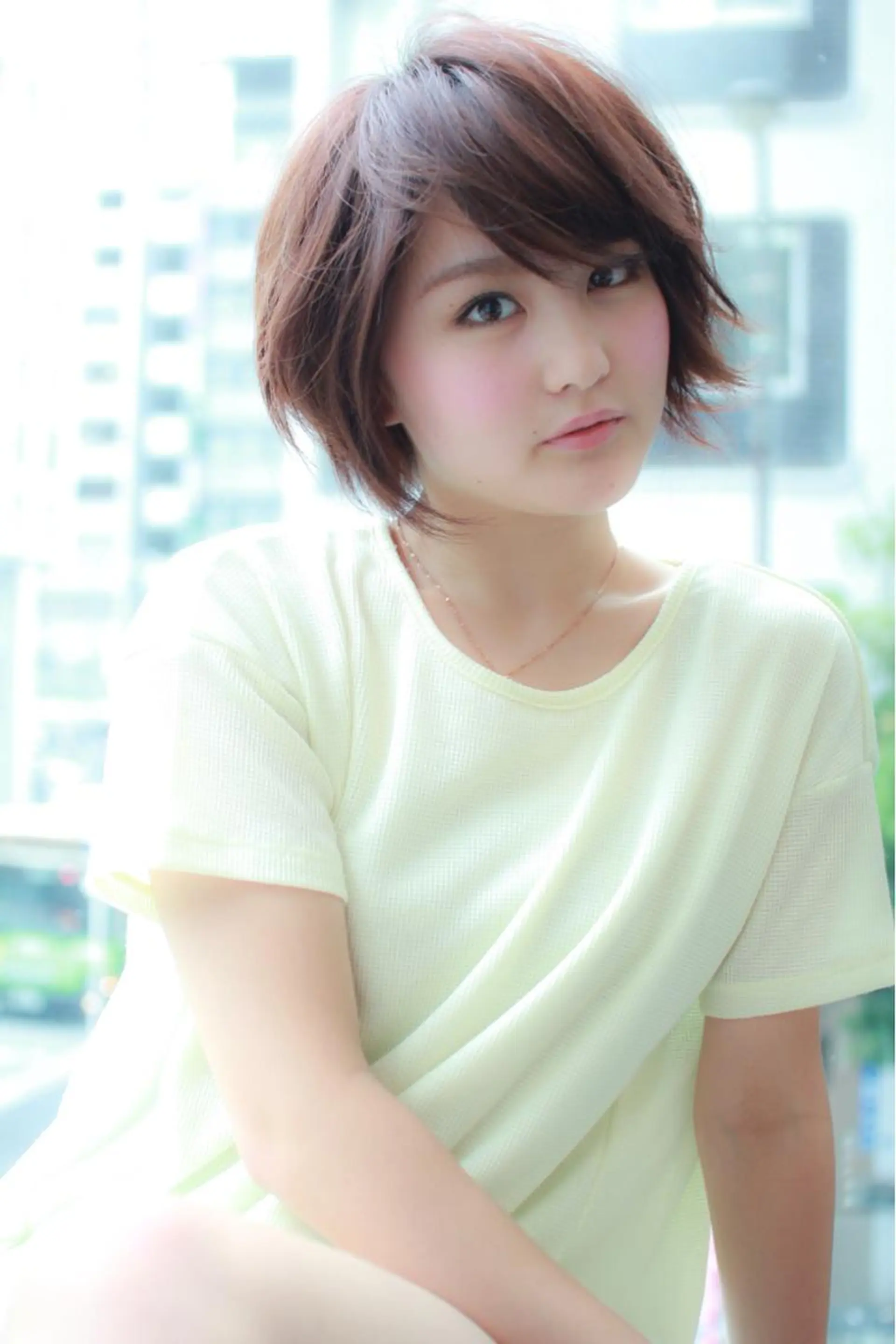 ショート ハイライト 髪質改善 小顔カット Endearing 銀座/レイヤーカットのヘアスタイル