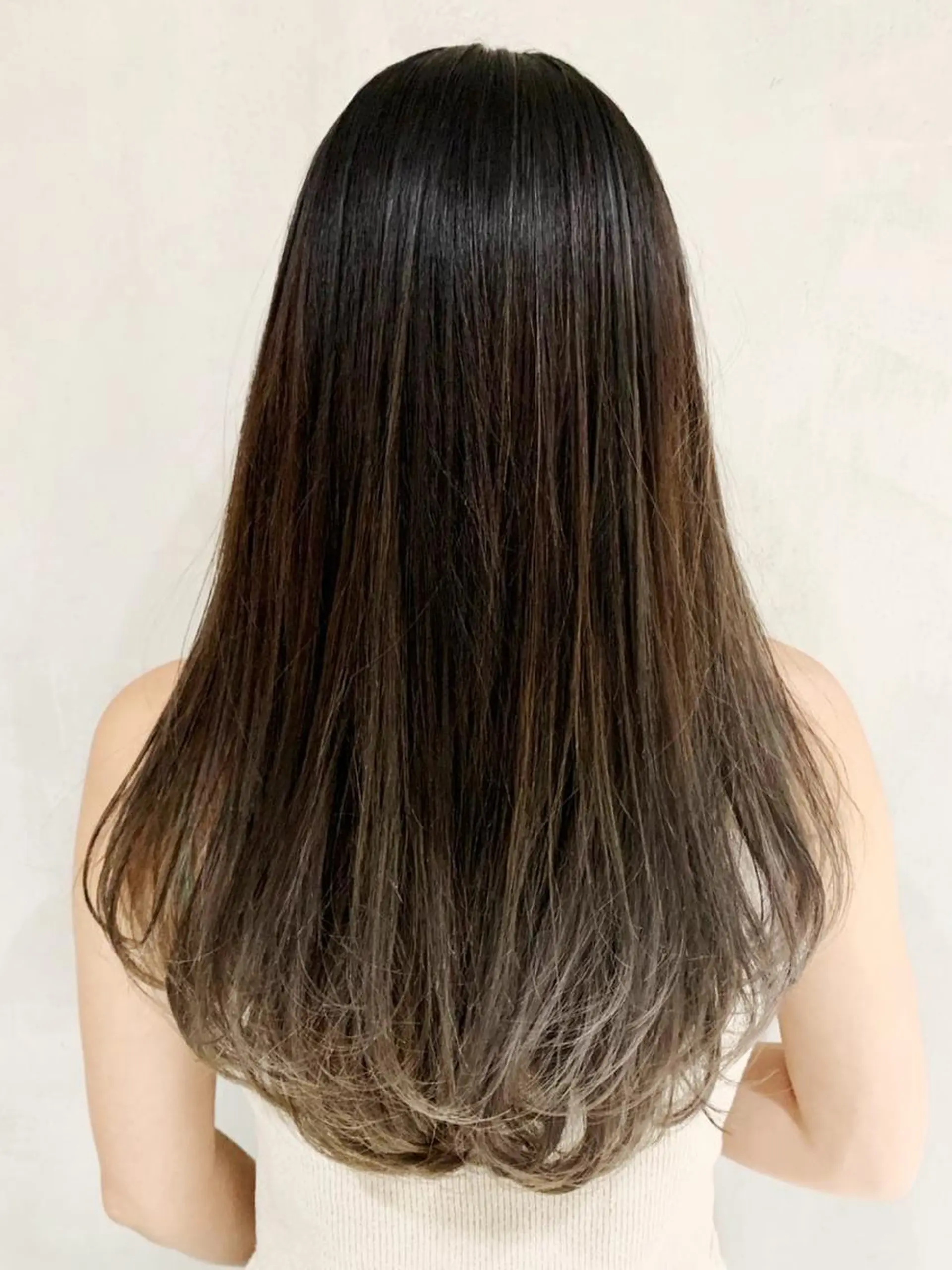 ロング カラー パーマ ヘアアレンジ グラデーションカラー ロング ITbyALBUM 中野店のヘアスタイル