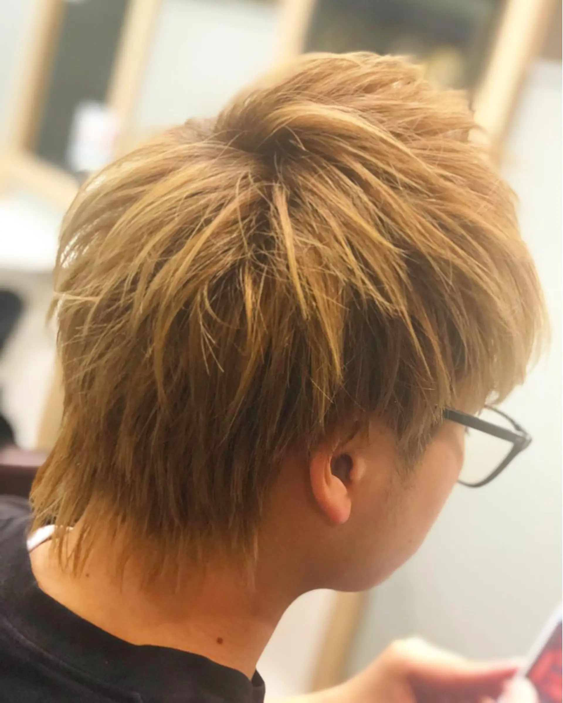 メンズ マッシュウルフ マッシュ メンズウルフカット ウルフカット 守主 晴香のヘアスタイル