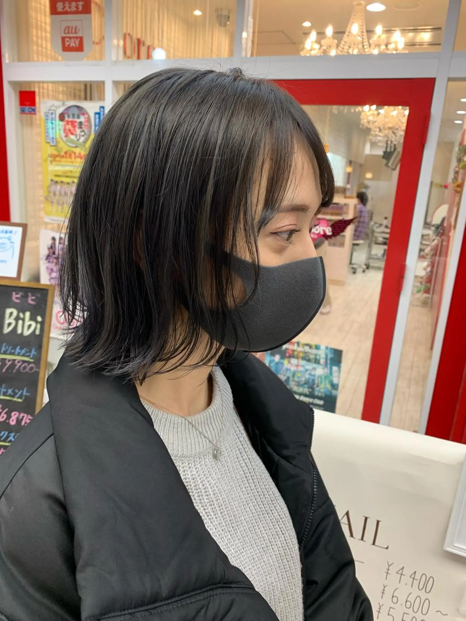 ミディアム カラー ヘアアレンジ グレージュ カット ヘアカラー 今村公介 ブリーチ特化、派手髪のヘアスタイル