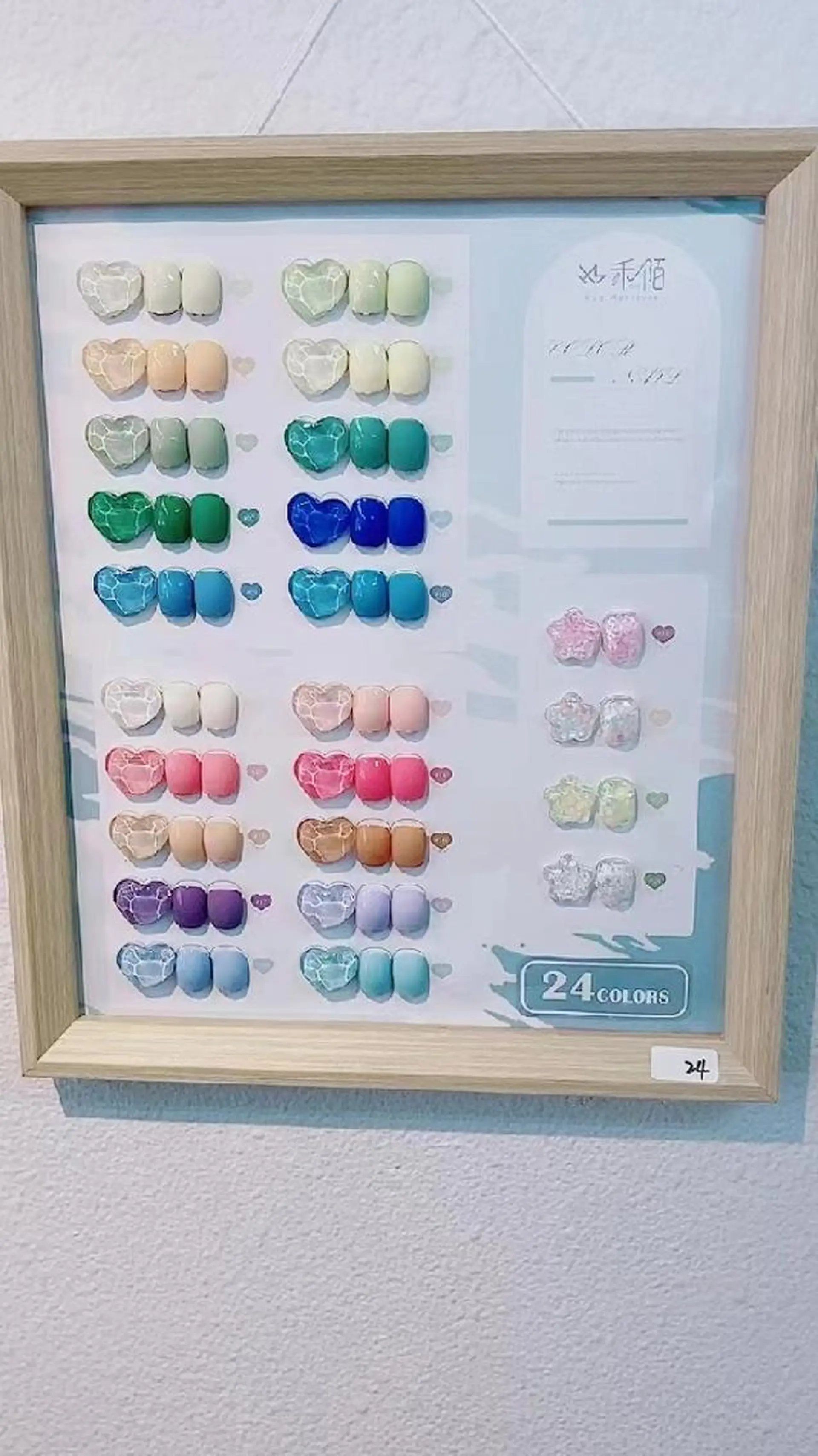 ネイル Theone栄店 伊藤のネイルデザイン