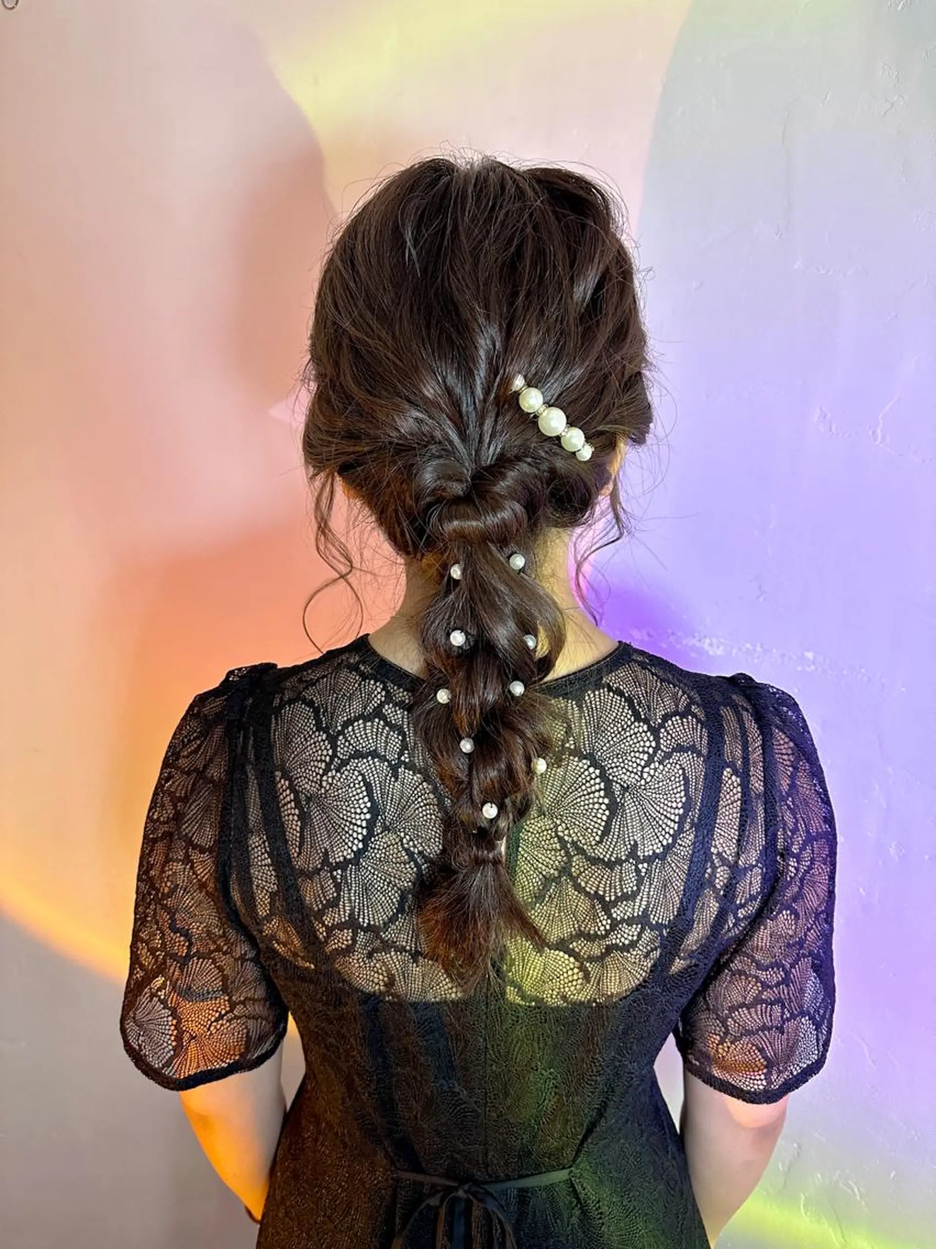 セミロング カラー パーマ ヘアアレンジ アイブロウ 結婚式・ブライダル 推し活専用 【派手髪】飯野ゆかりのヘアスタイル