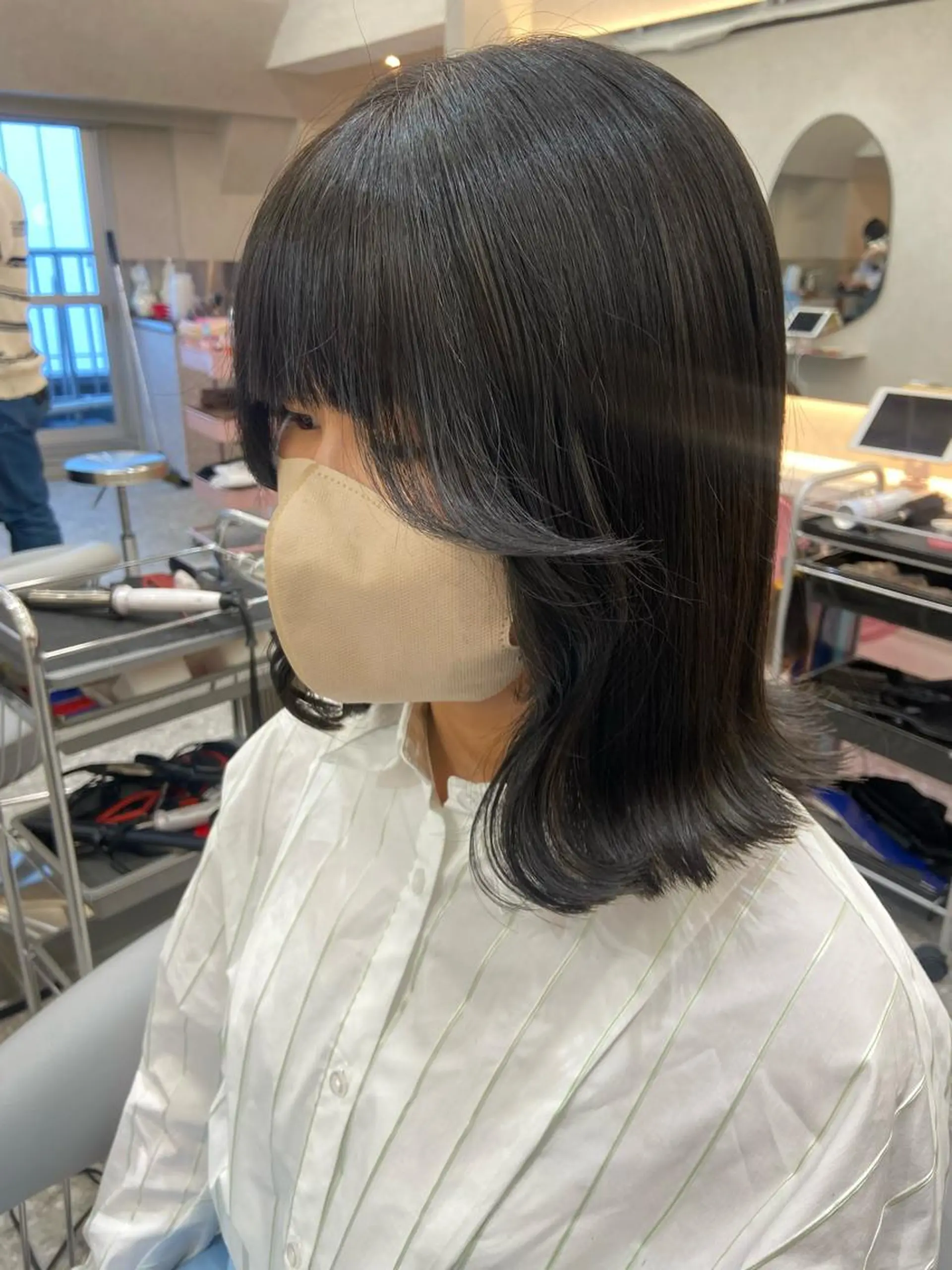 ミディアム カラー 切りっぱなしボブ ボブ 韓国風ヘア ワンホンヘア カット ヘアカラー トリートメント 新宿/韓国ヘア 中明度カラー/かやのヘアスタイル