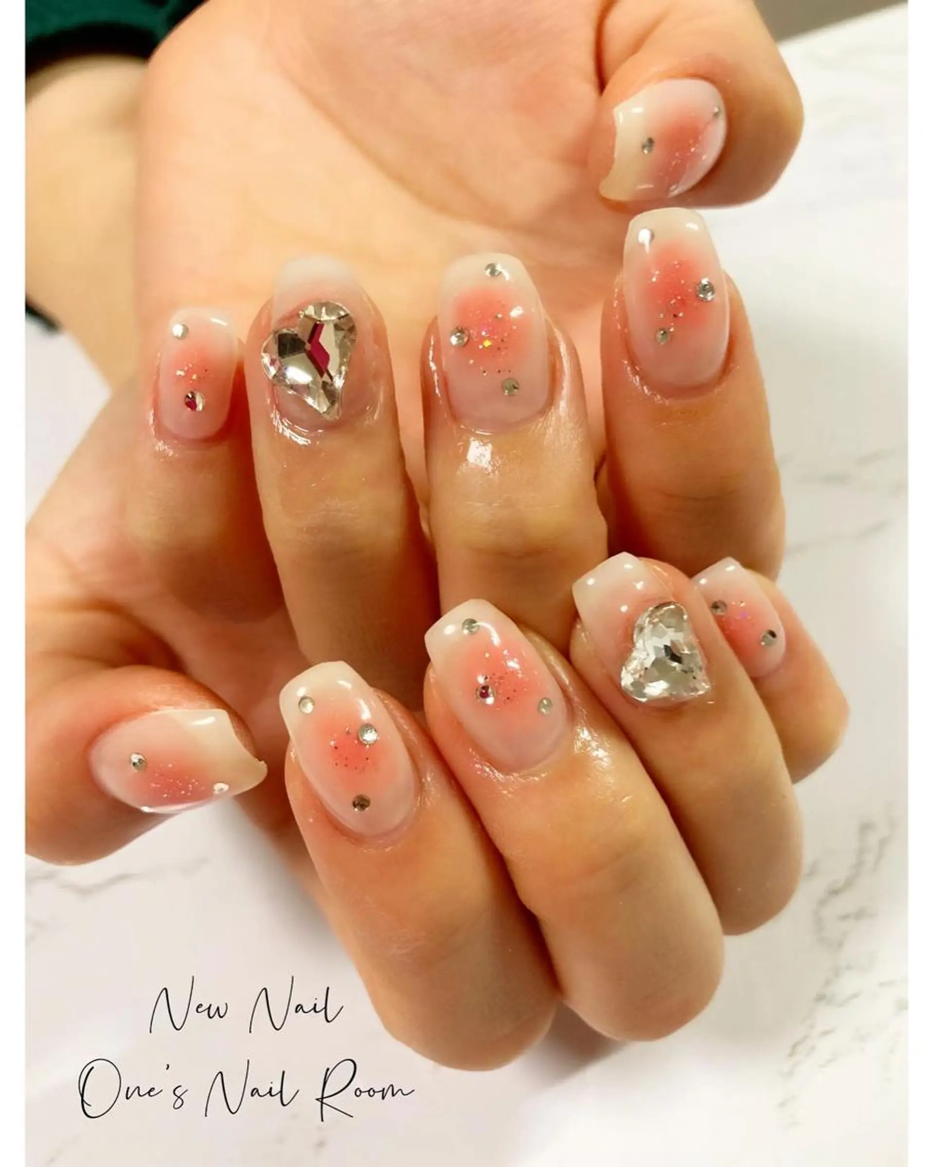 ネイル ハンドネイル One's Nail Roomのネイルデザイン