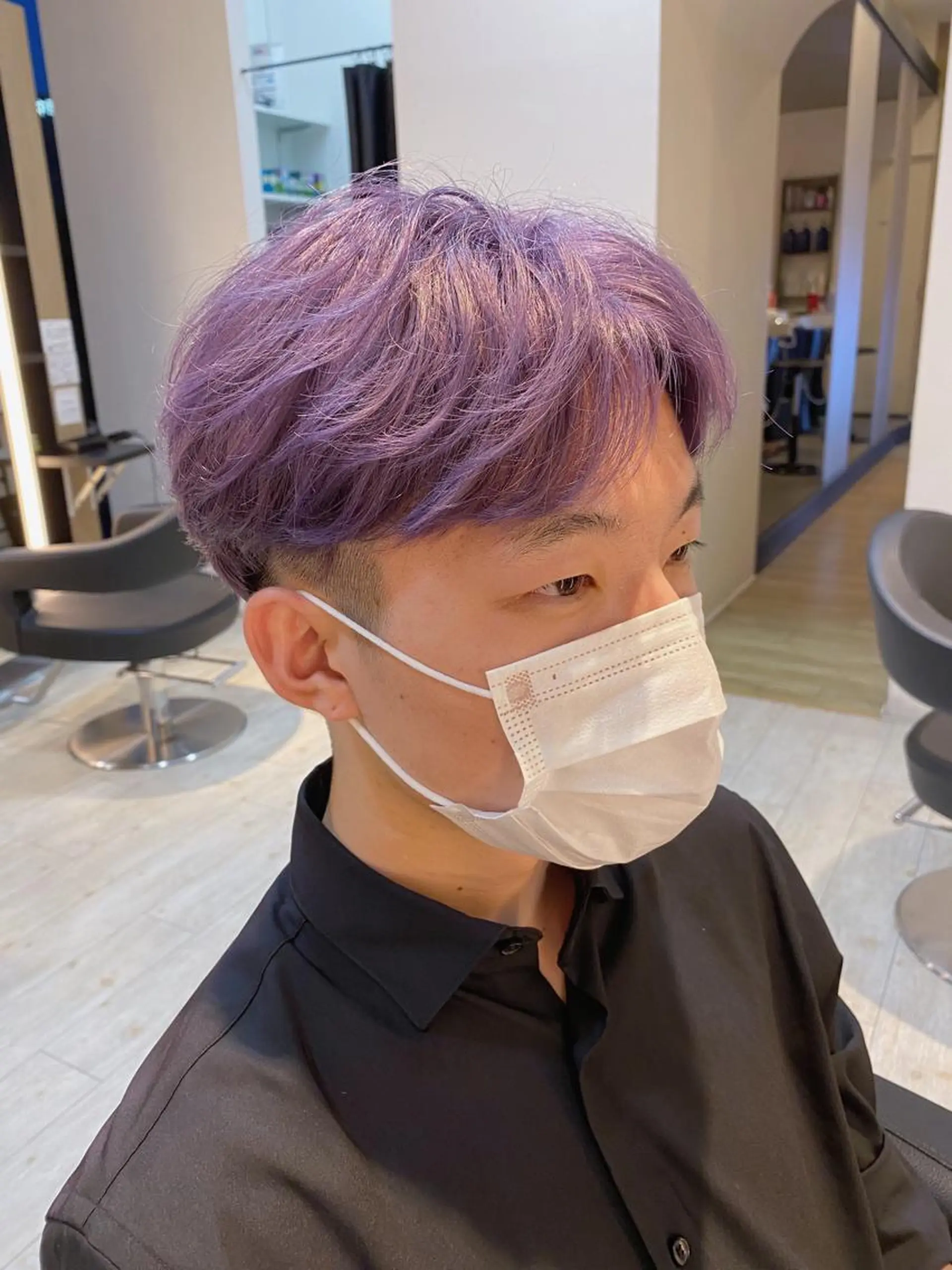 ショート カラー メンズ ピンクカラー ピンクパープル パープルカラー カット ヘアカラー トリートメント 鈴木/ミルクティー/ ブリーチ/ボブ/のヘアスタイル