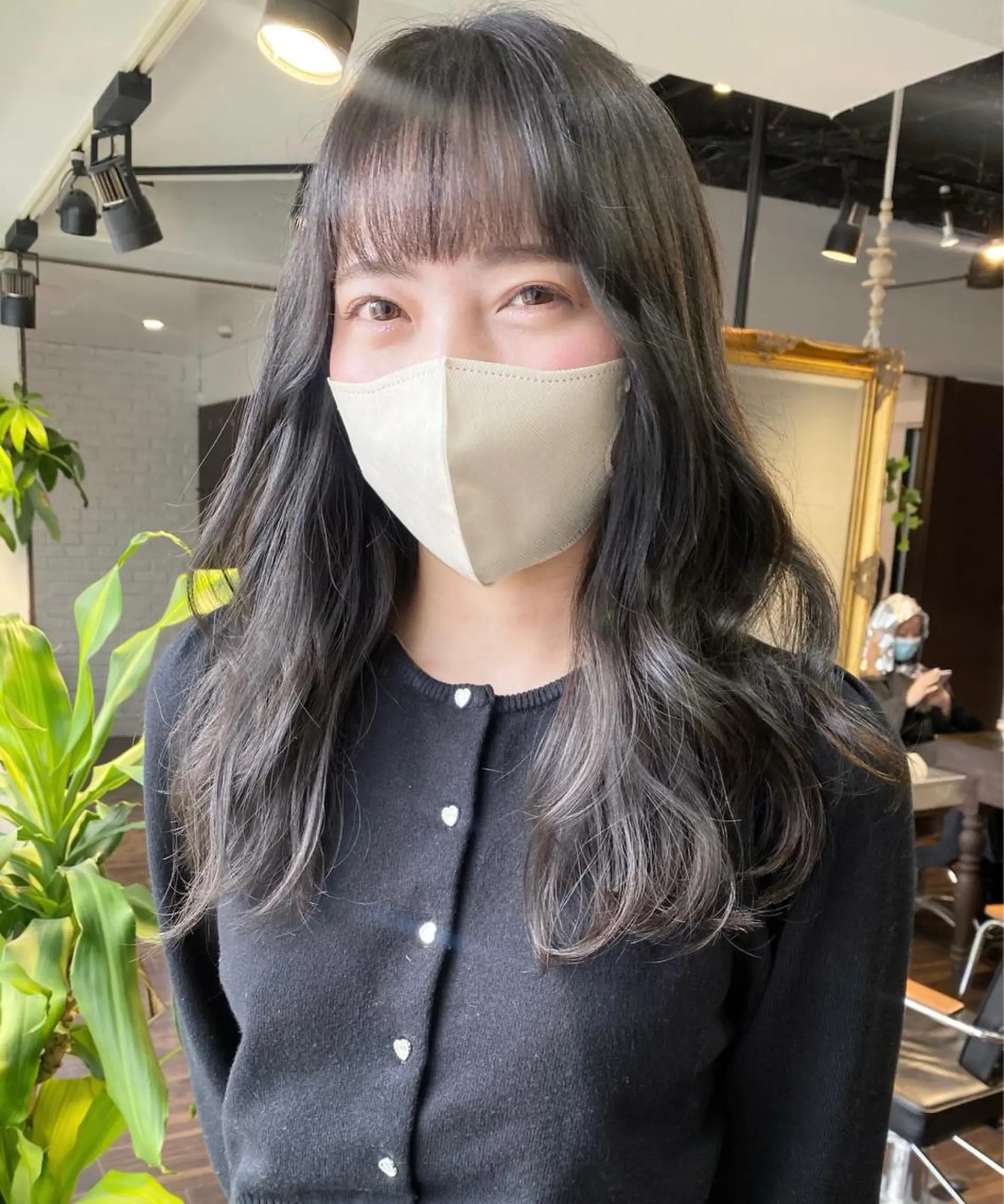 セミロング カラー ヘアアレンジ 髪質改善 ヨシンモリ 韓国風ヘア カット ヘアカラー トリートメント 韓国ヘア×髪質 改善🇰🇷シオリのヘアスタイル