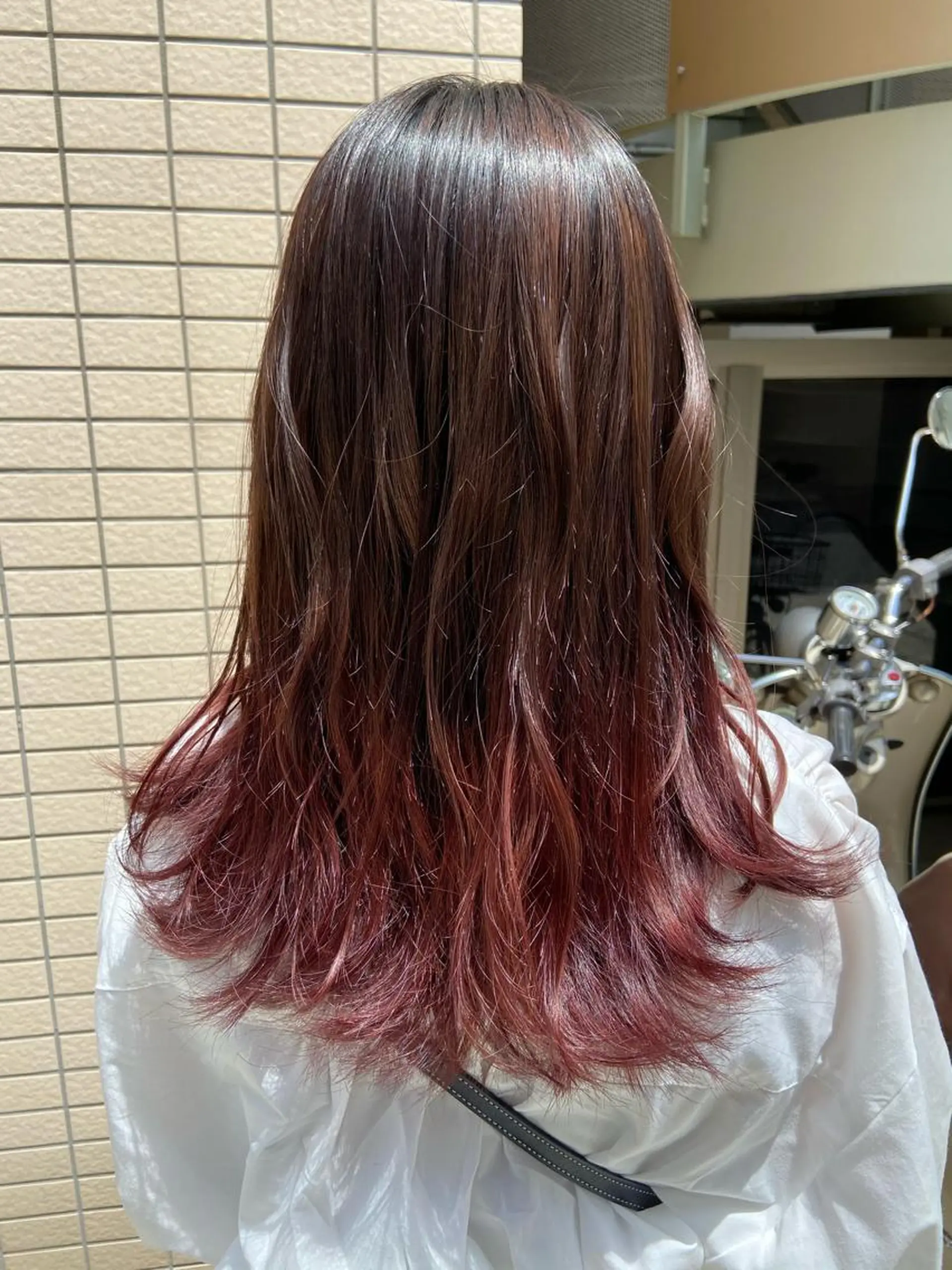 ロング カラー ブリーチ ブリーチなしカラー ピンクカラー カット ヘアカラー トリートメント 菊地 美憂のヘアスタイル