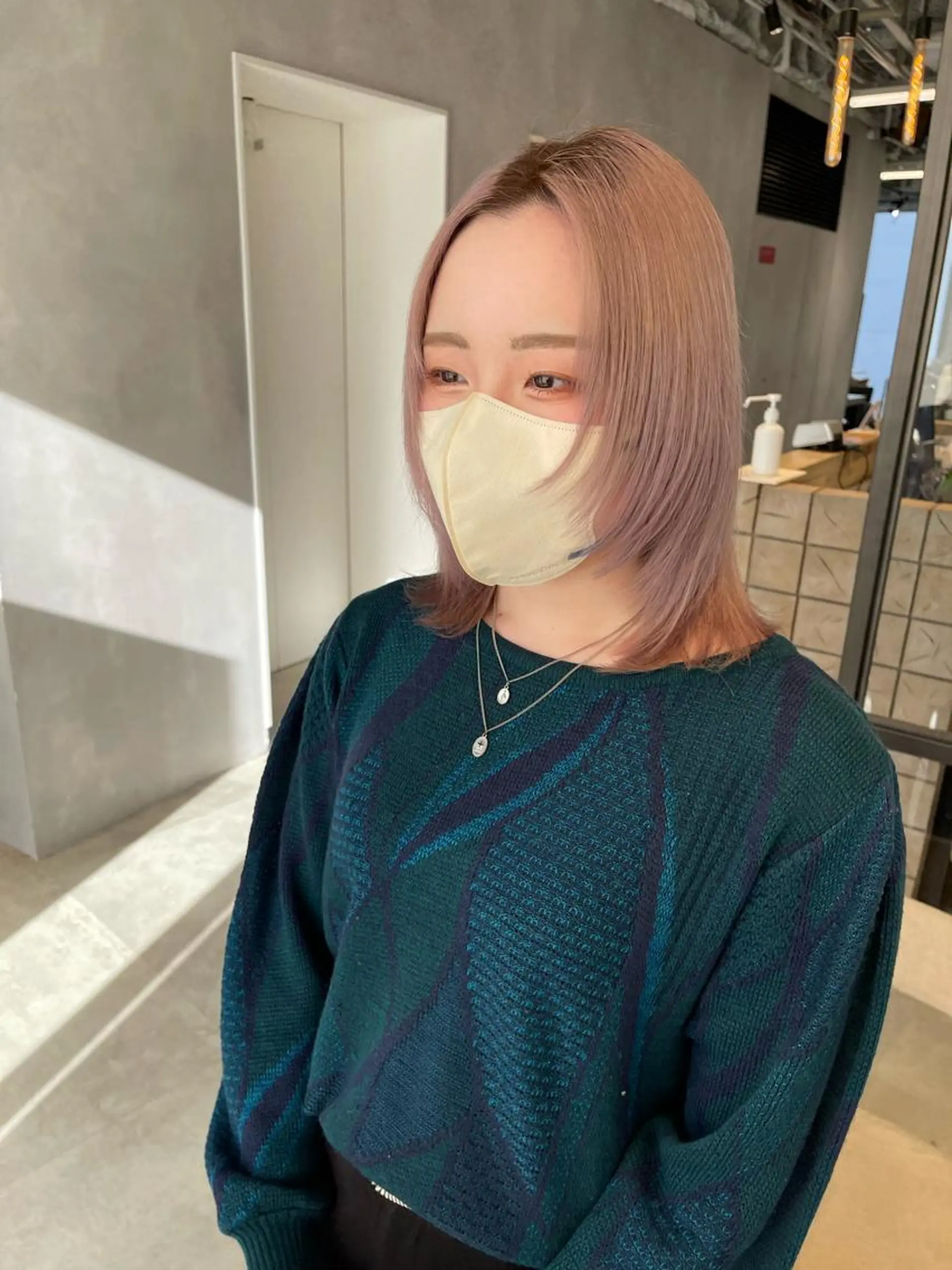 ミディアム カラー ベージュカラー ピンクカラー ピンクベージュ レイヤーカット 🦋レイヤーカット ミドリカワ🦋のヘアスタイル