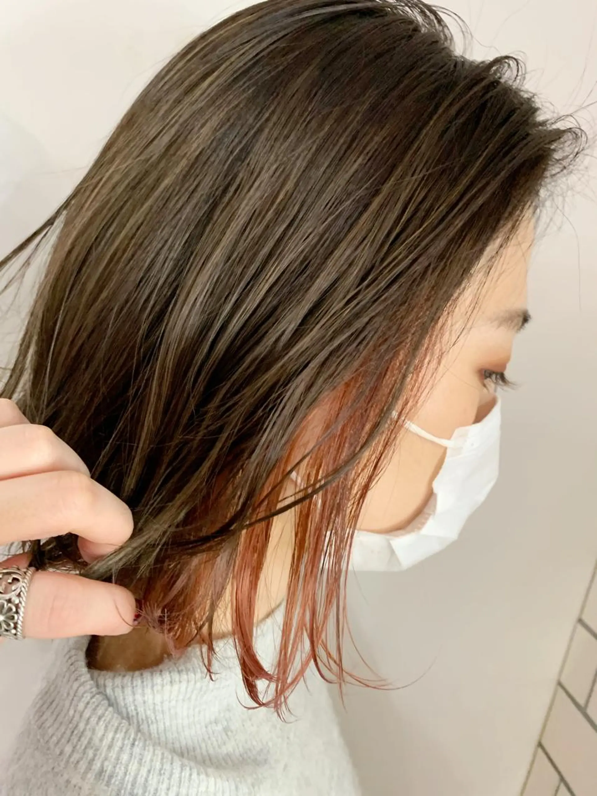 ミディアム カラー ヘアアレンジ バレイヤージュ ハイライトカラー インナーカラー ハイライト レイヤーカット 指名支持率NO.1 スタイリストのヘアスタイル