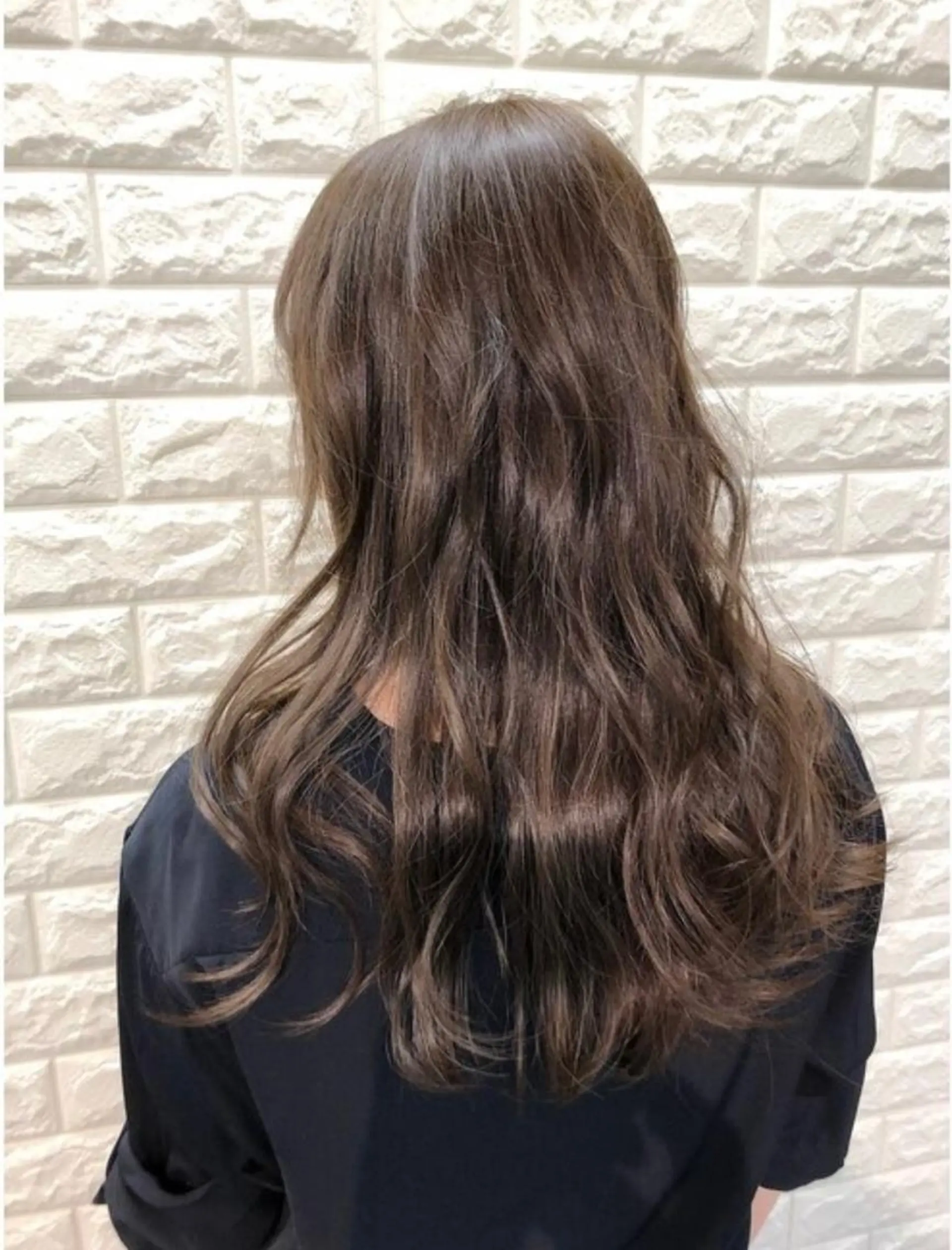 カラー FURUKAWA JUNYAのヘアスタイル