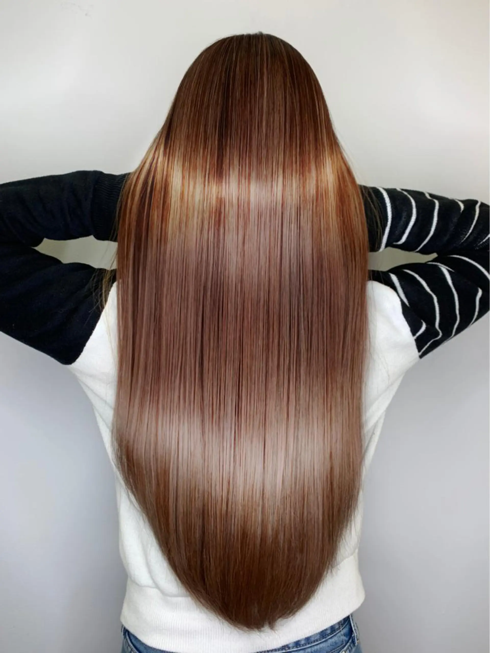 セミロング カラー パーマ セミロングパーマ アディクシーカラー アクアカラー バレイヤージュ ブリーチ newi大分 /髪質改善のヘアスタイル