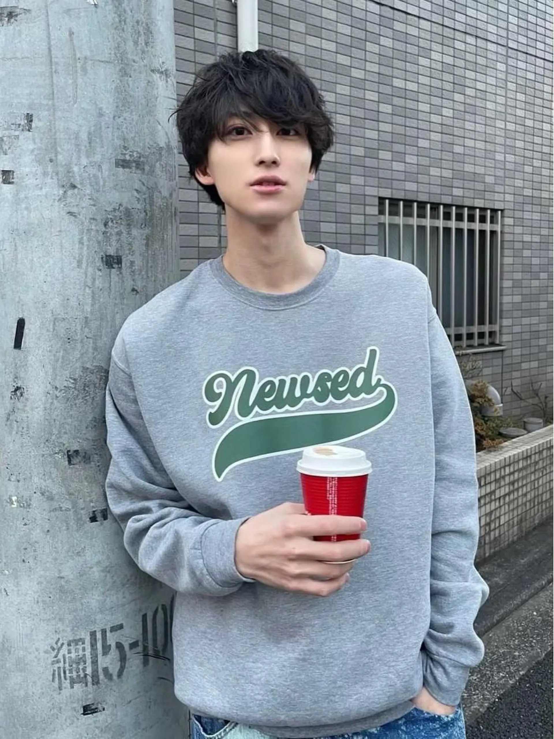 ミディアム パーマ メンズ アイブロウ ミディアムパーマ メンズパーマ ニュアンスパーマ カット パーマ SALOWIN所属・半個室メンズ カット🥕羽鳥淳妃のヘアスタイル