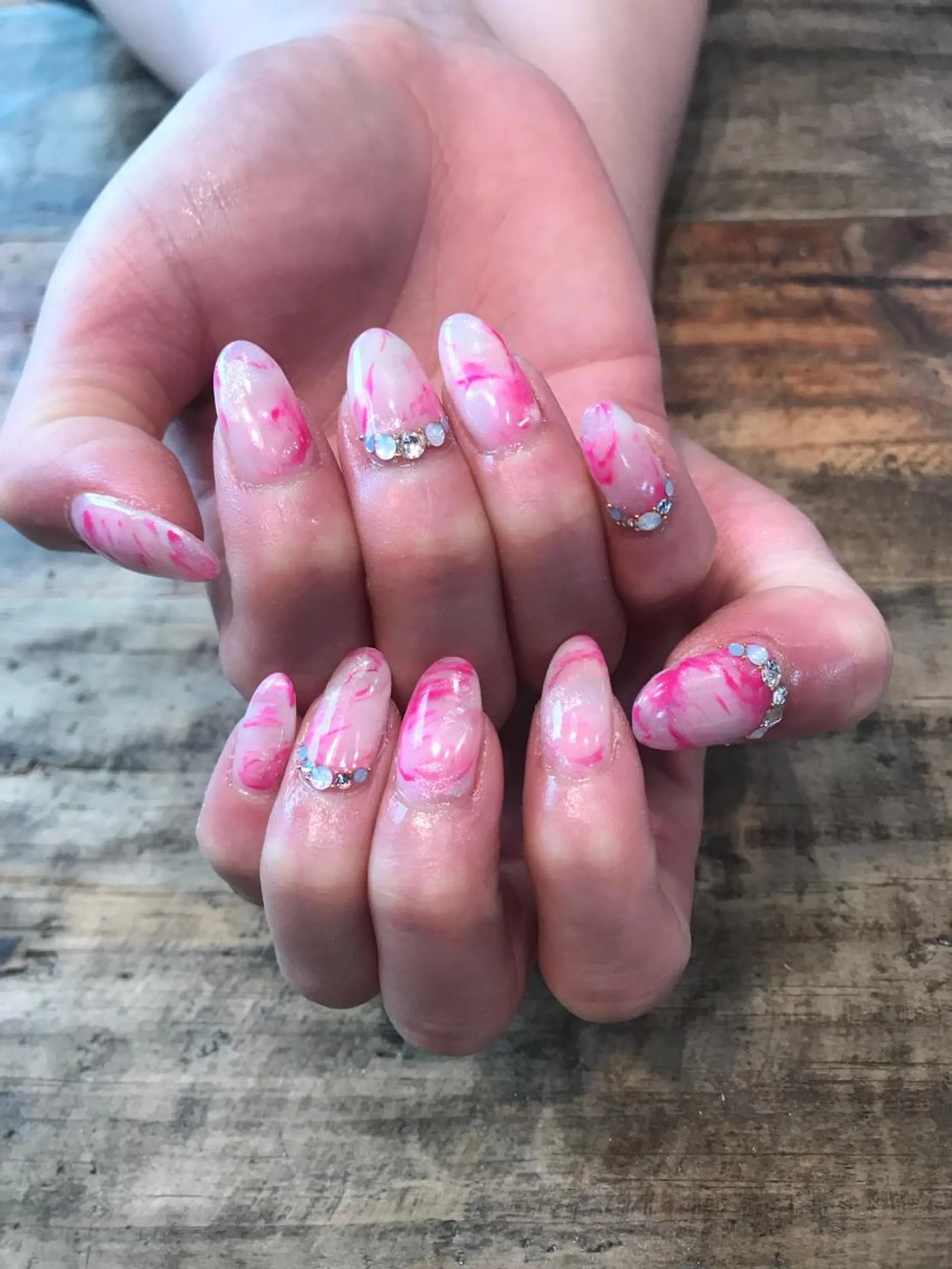 ネイル 佐藤  悠子のネイルデザイン