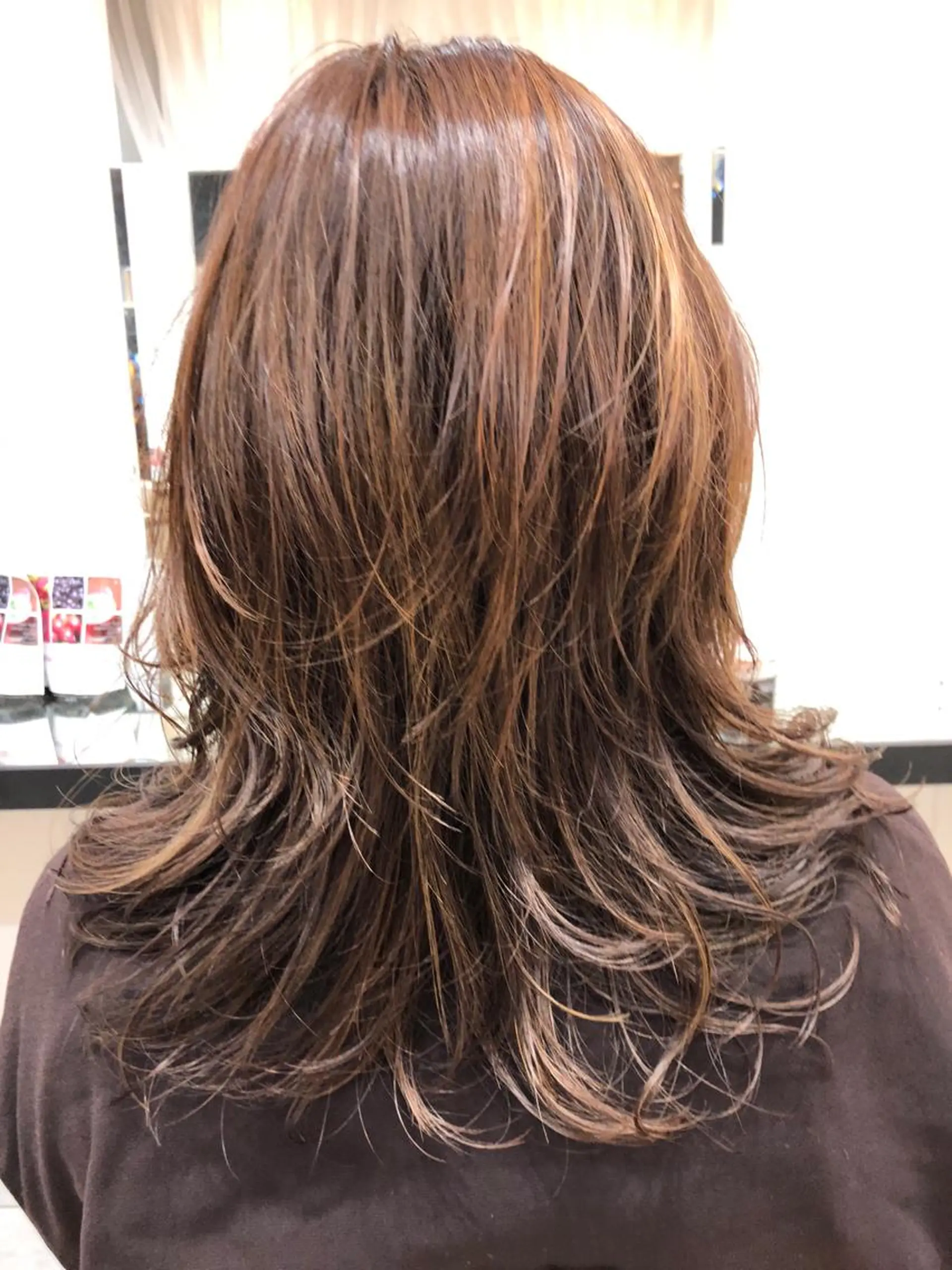 ミディアム カラー ハイライトカラー ハイライト レイヤーカット 似合わせカット ✂️小野和則 ✂️のその他イメージ