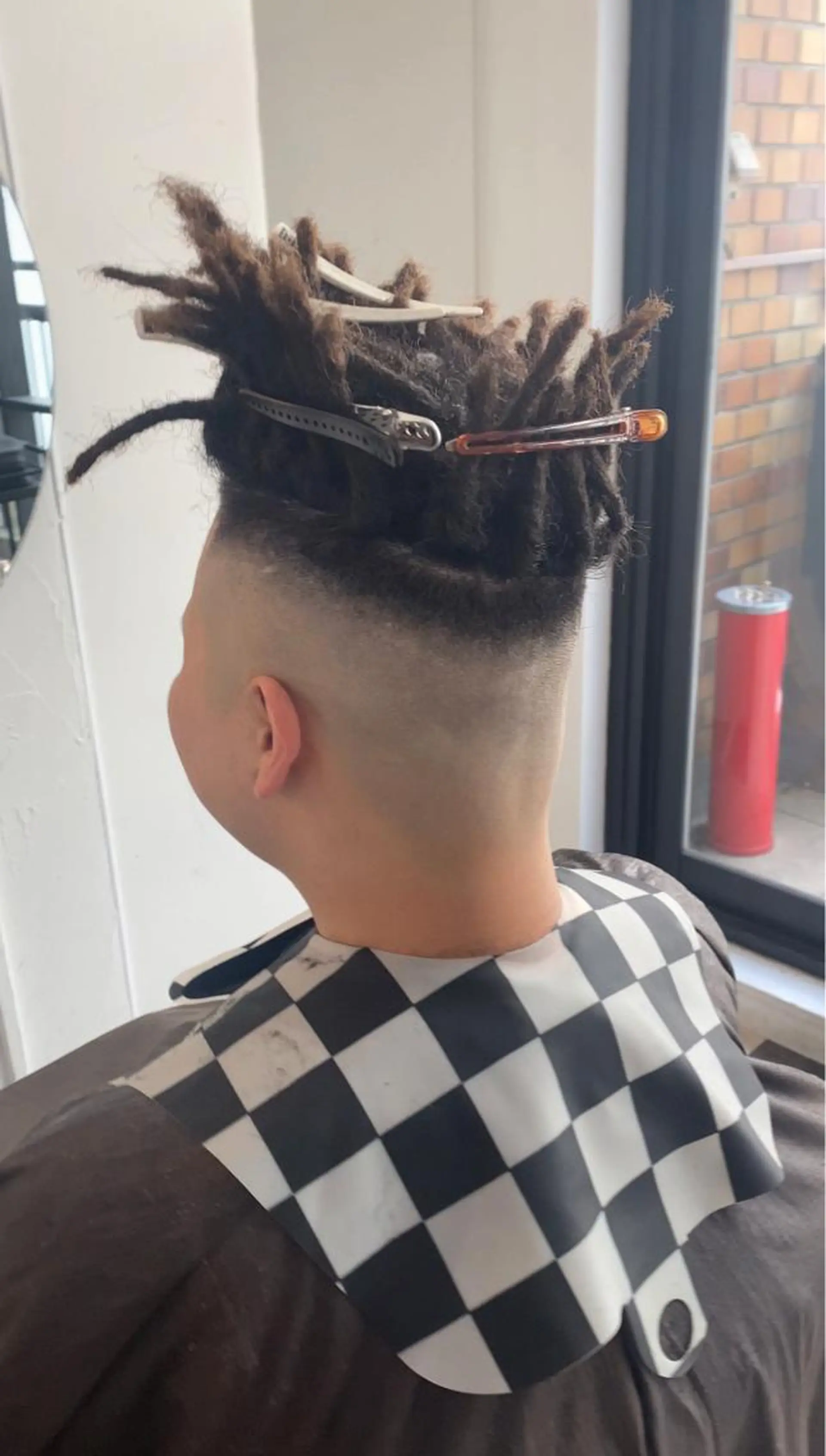 ショート メンズ 泰成/メンズ特化/ フェード/ツイスパのヘアスタイル