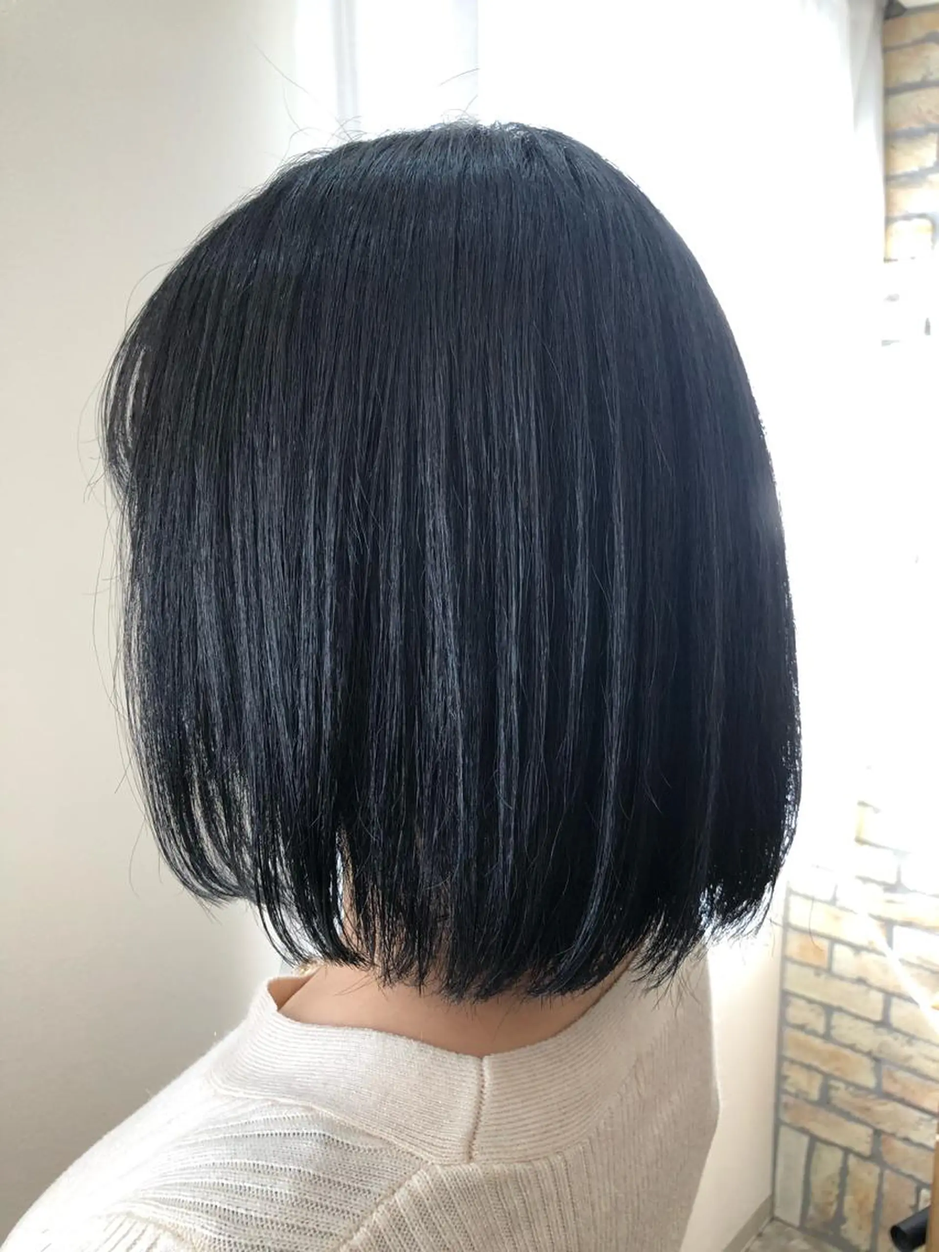 ショート カラー 黒髪 ブルーカラー ブルーブラック イルミナカラー 髪質改善 🫧chinatsu 🫧のヘアスタイル