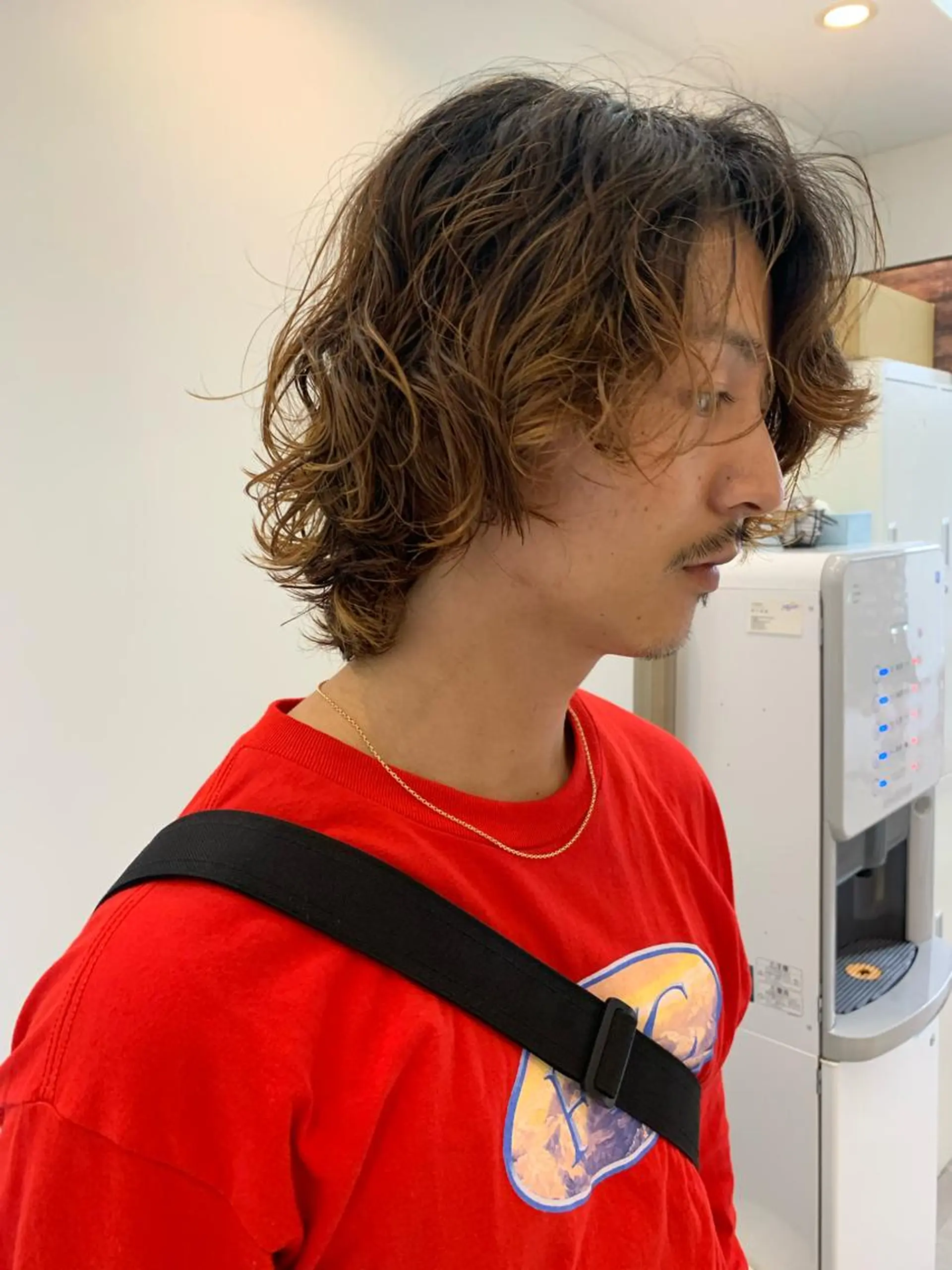 ショート パーマ メンズ メンズパーマ 外国人風カラー THE SUITS  BROTHERS 金山所属・坂口 敬志朗のヘアスタイル