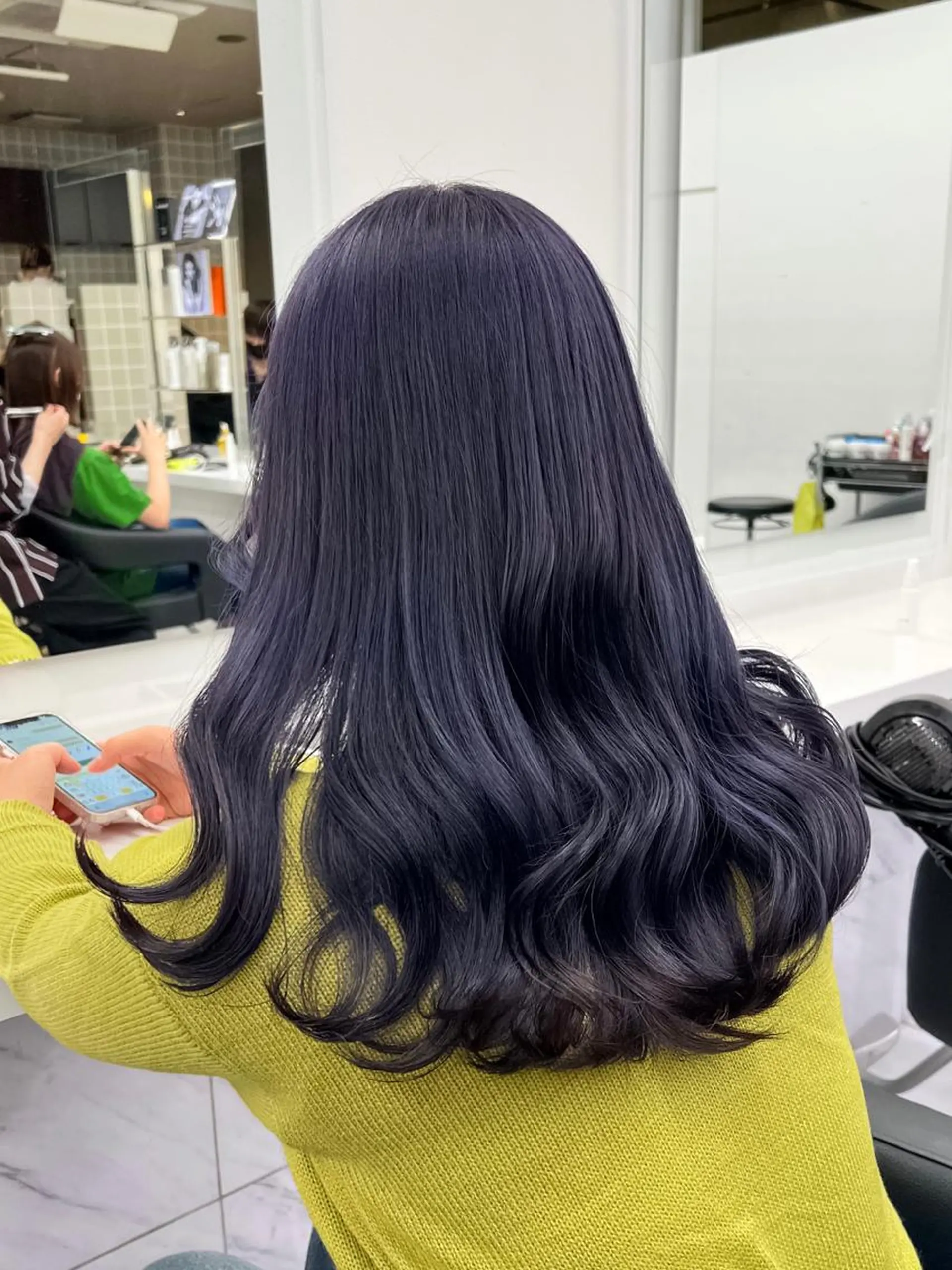 セミロング カラー ヘアアレンジ 🫧暗髪/ハイトーン 🫧RYUTA🫧のヘアスタイル